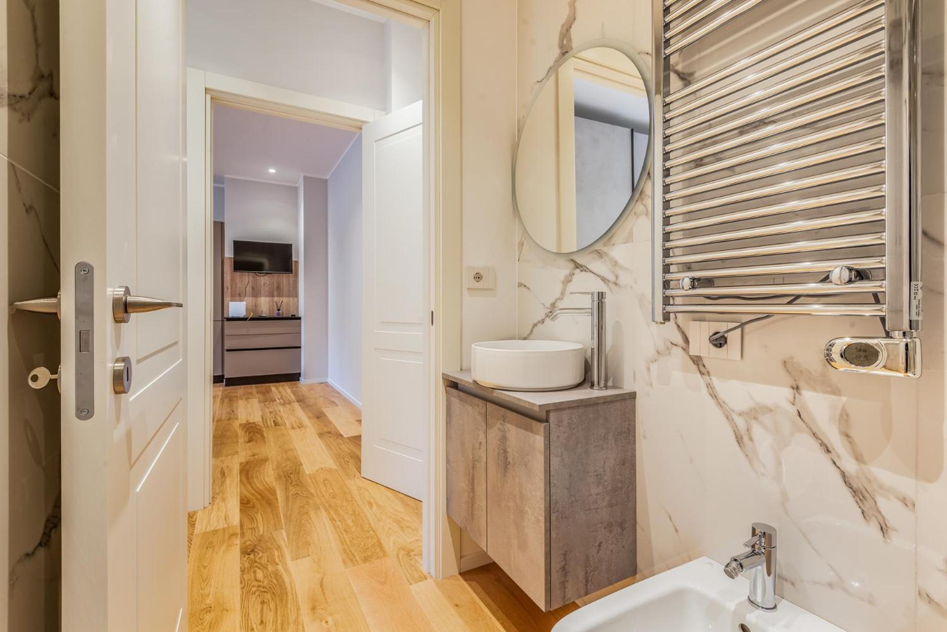 Via Carracci 6 2 Pax Wi-fi Apartment Milan