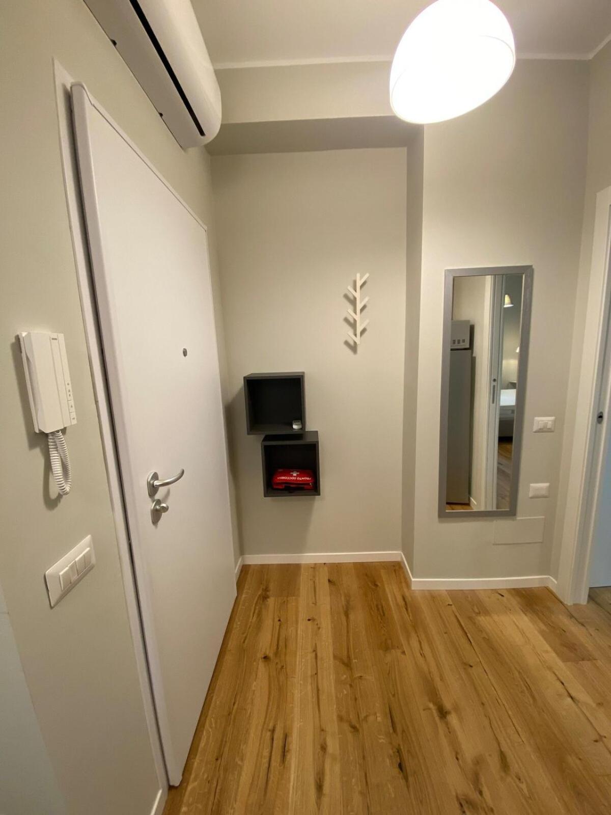 Apartment Da Vinci Milan