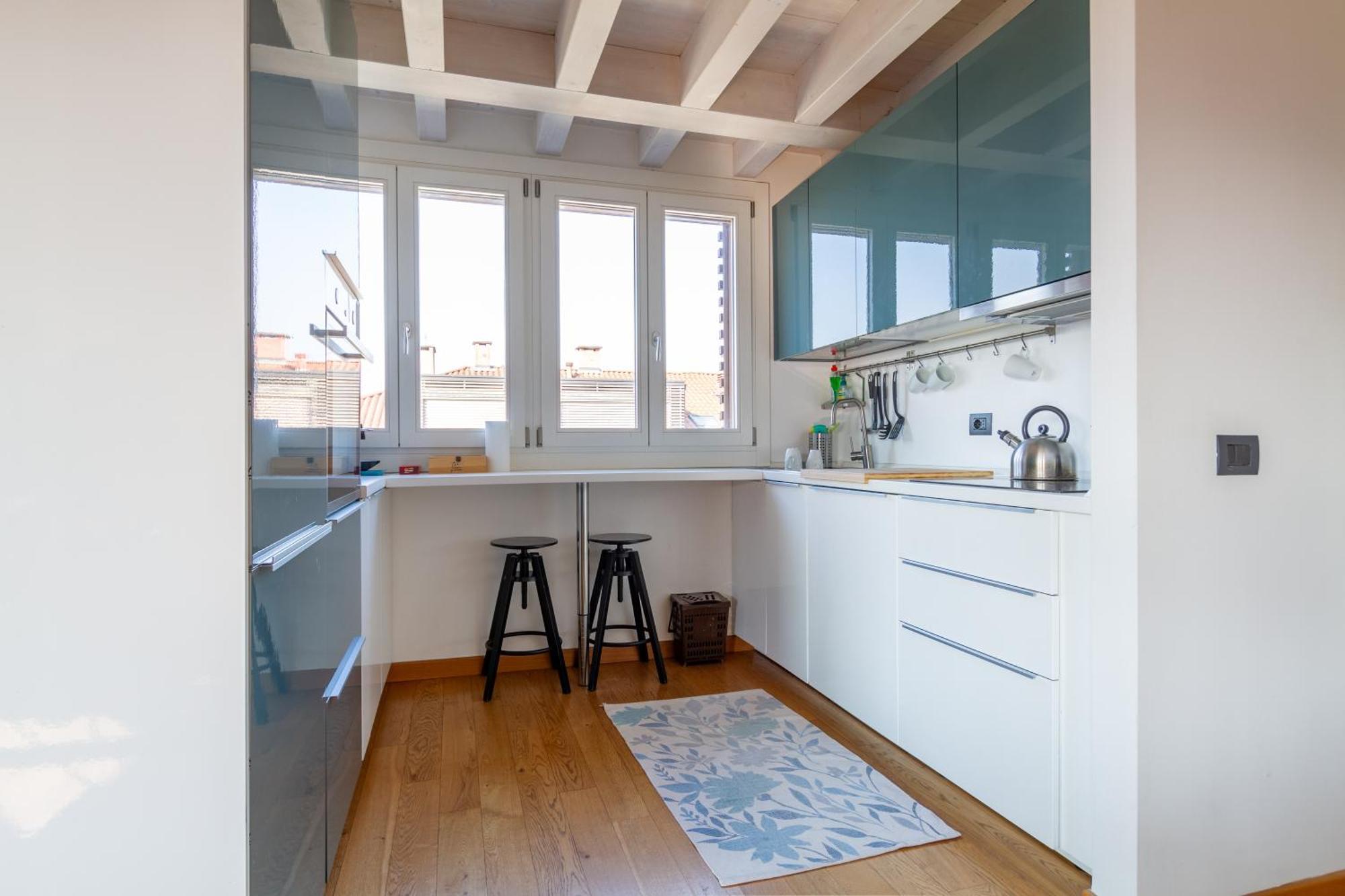 Appartamento Attico In Un'oasi Di Sui Navigli *