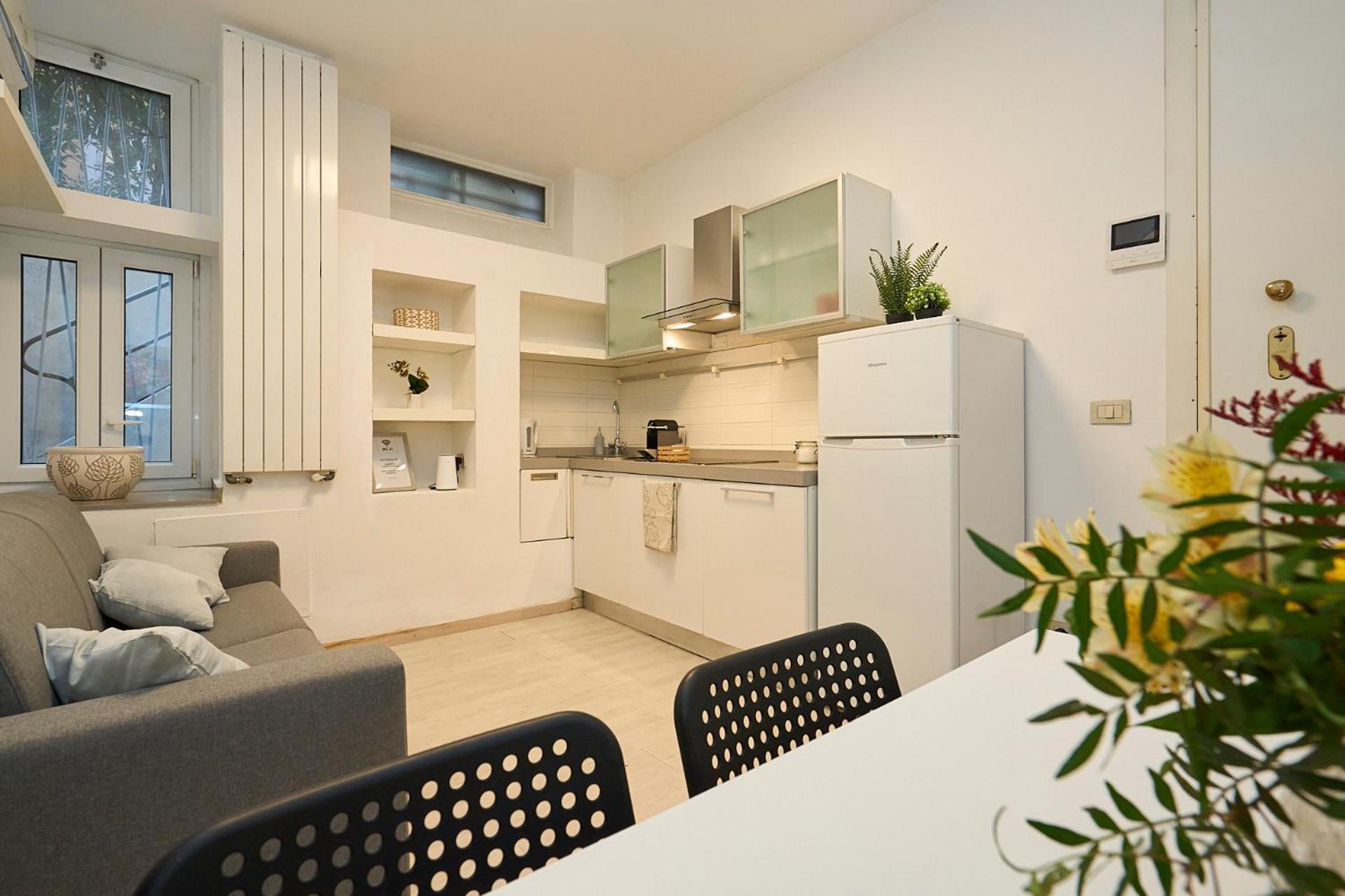 Garden Loft - 20 Minutes Walk From Life-duomo Milan