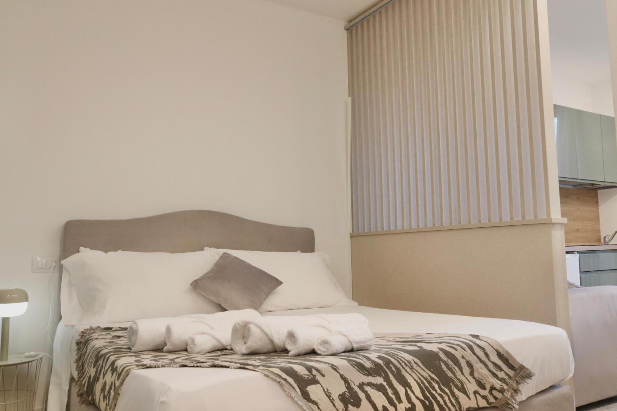 Tiny Attic, Corso Buenosaires, 6min To Duomo * Milan