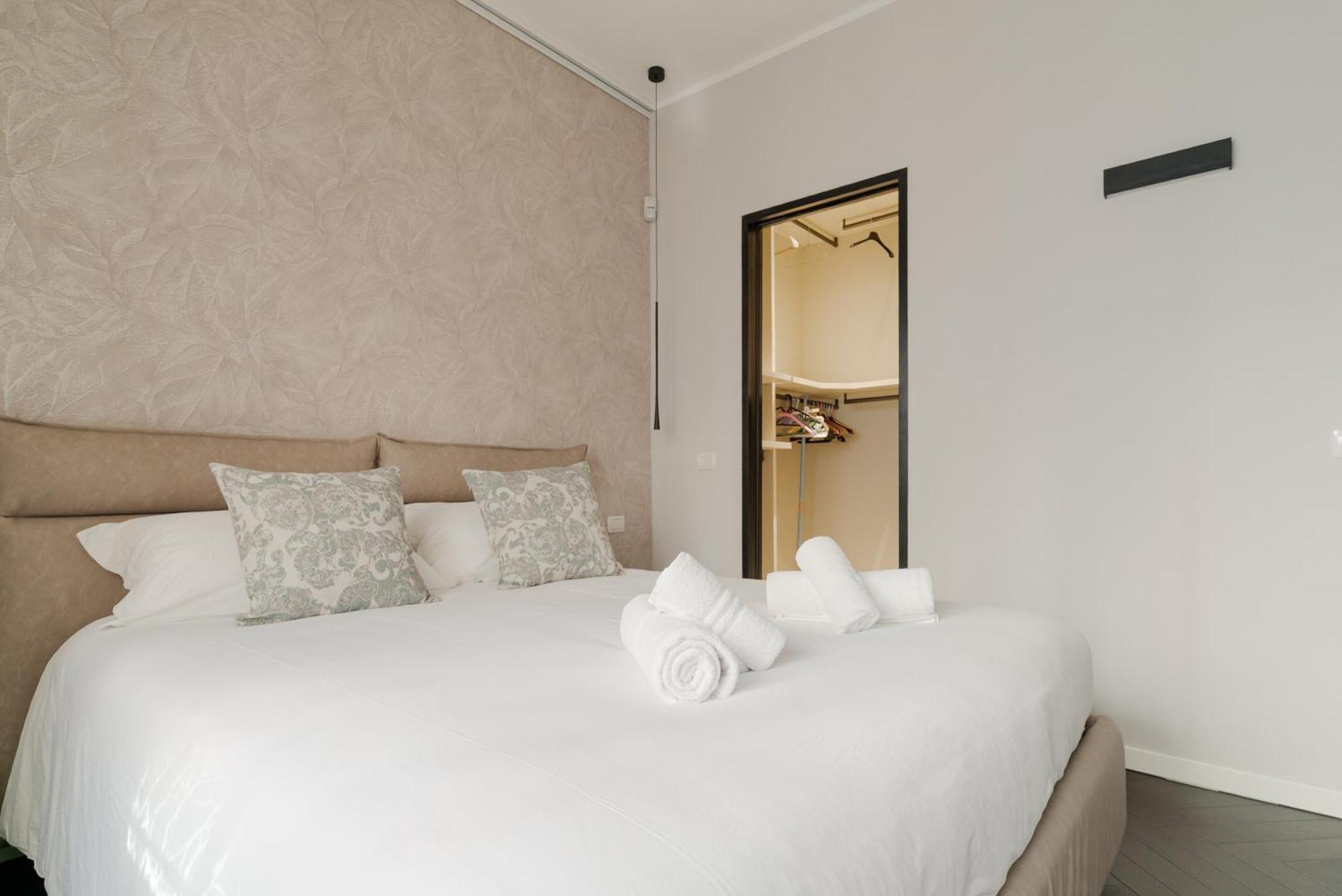 Apartment Conciliazione-cadorna - Ampio Trilocale Di Design