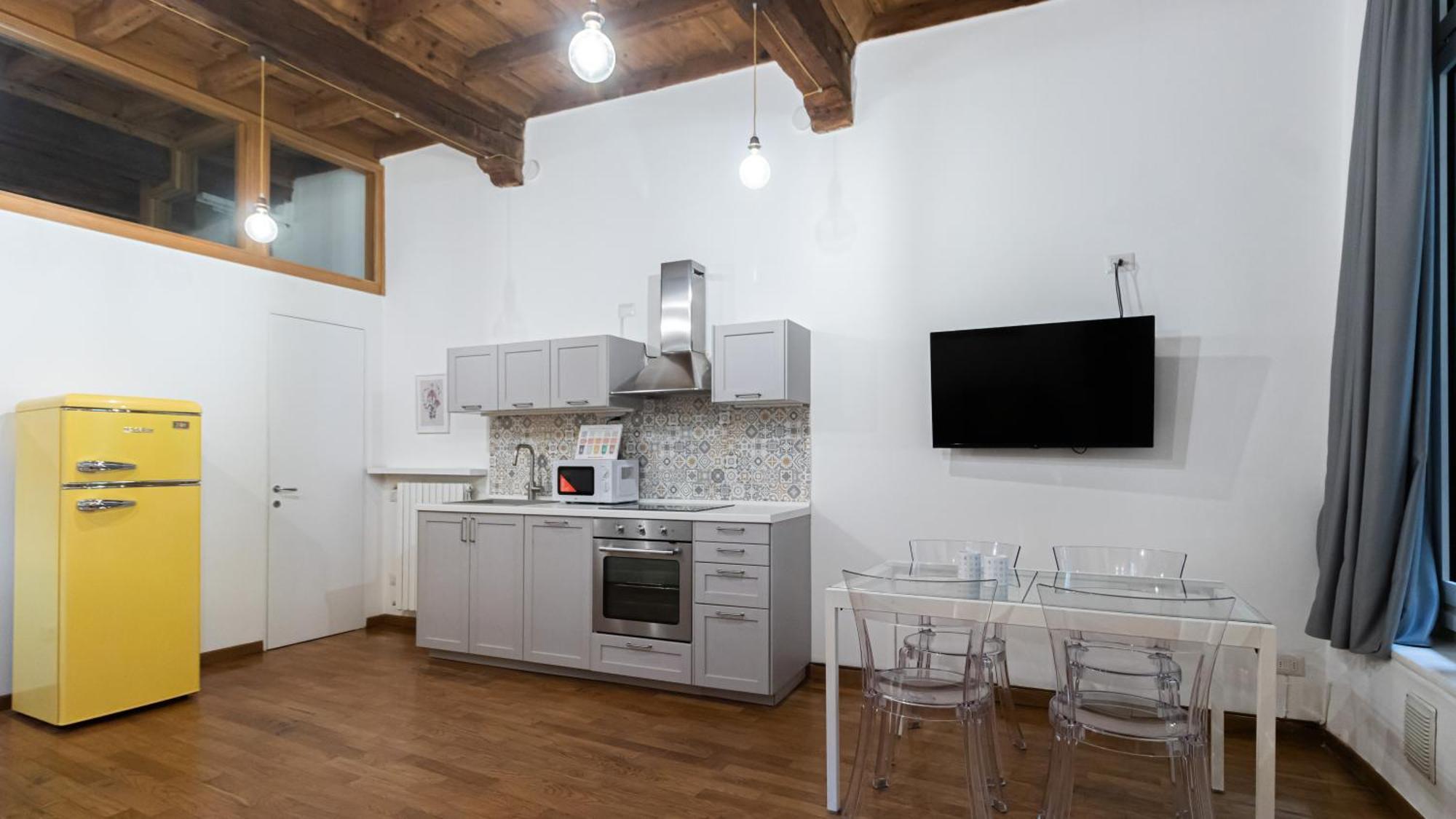 Italianway - Porta Ticinese 67 *