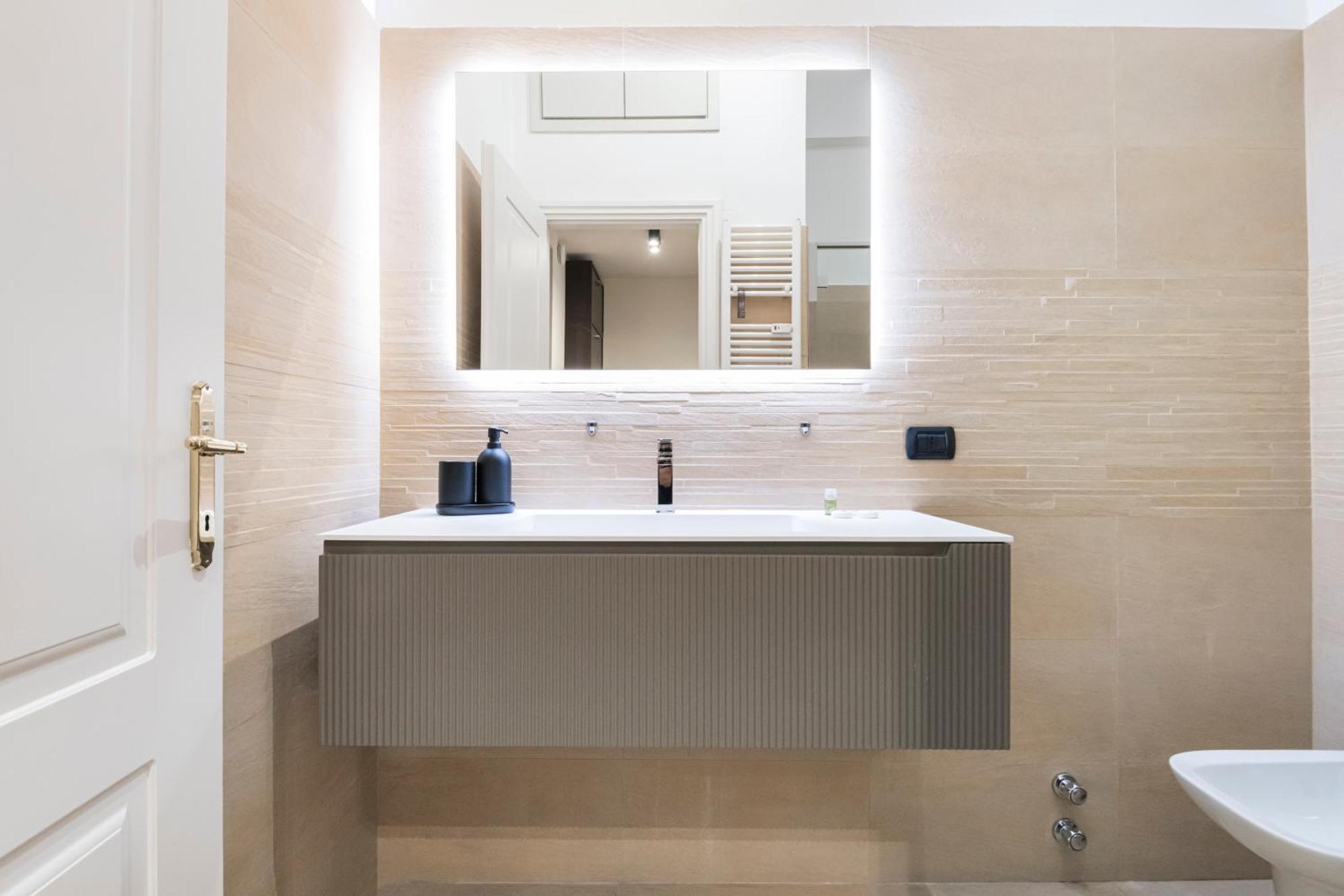 Easylife - Magnificent Splendid Sant'ambrogio Apartment
