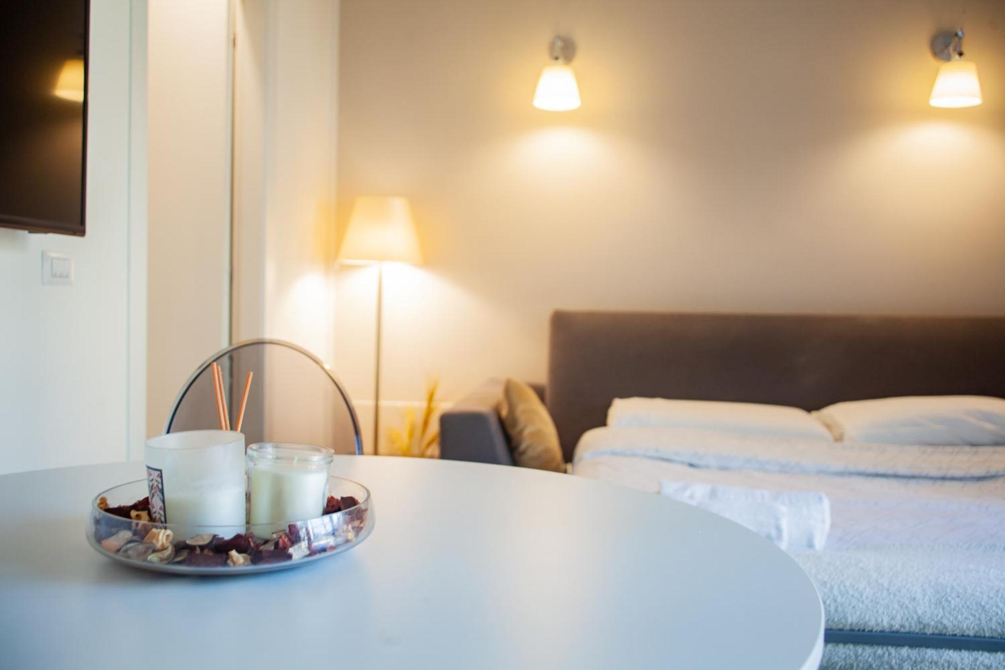 Corso Collection, Design