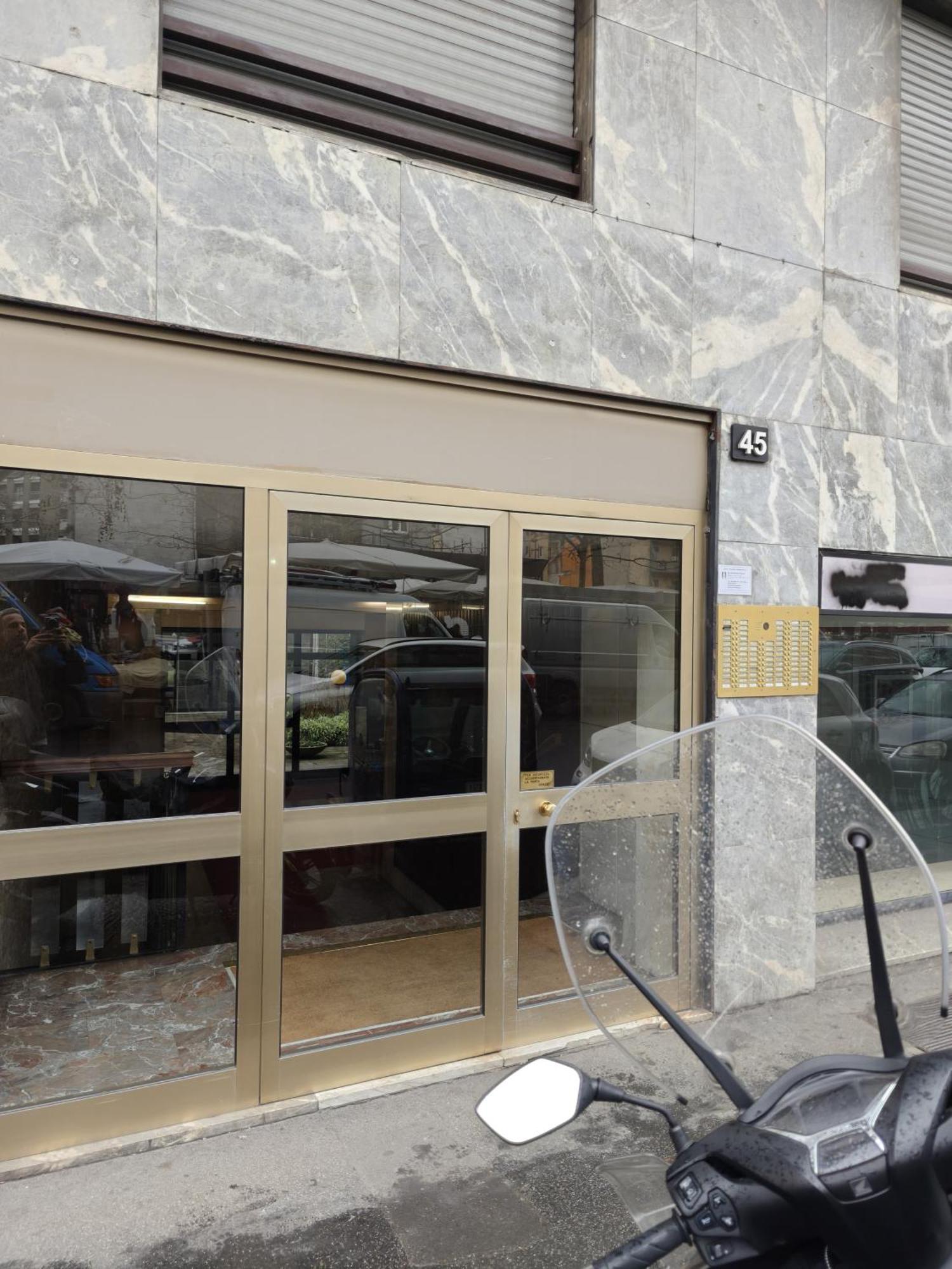 Center Navigli Renewed With Ac, Wifi 800mbits, Metro Link To Airport And Station Apartment *