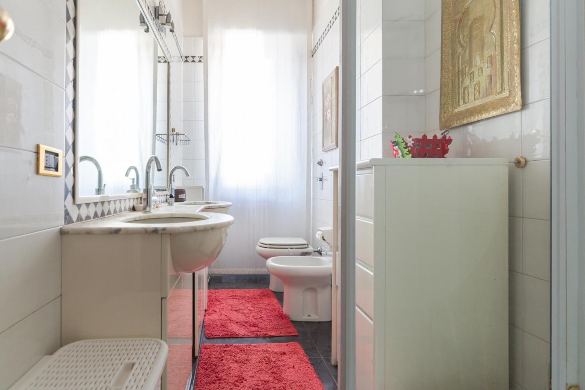 Splendido Trilocale Nolo - Loreto Apartamento