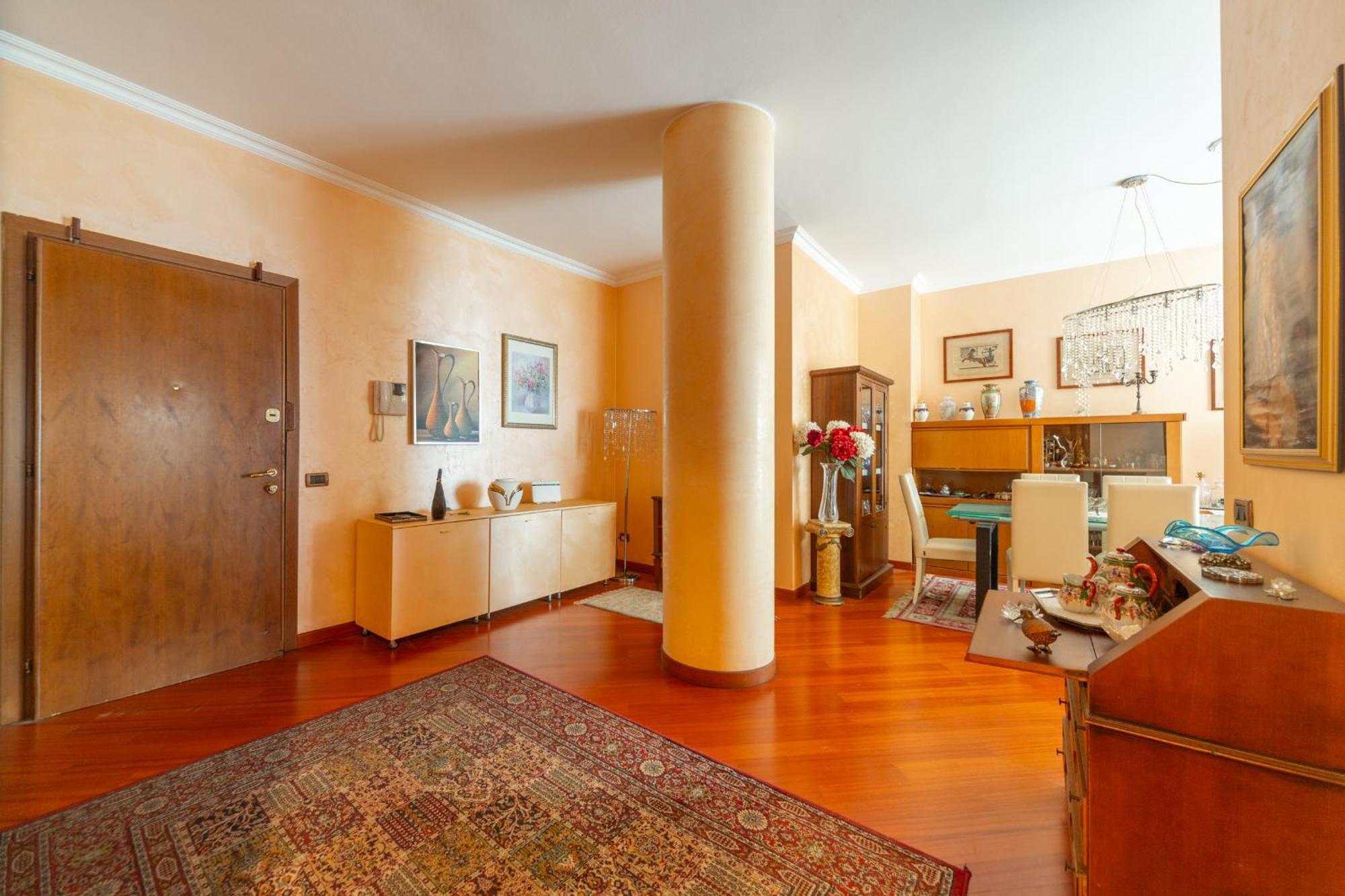 Splendido Trilocale Nolo - Loreto