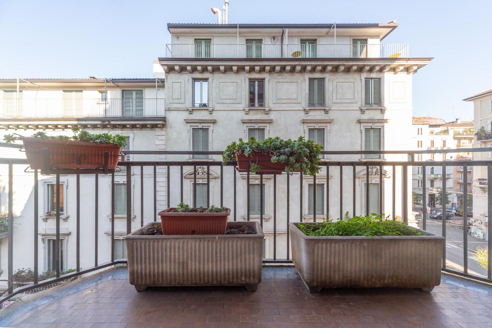 Apartamento Splendido Trilocale Nolo - Loreto