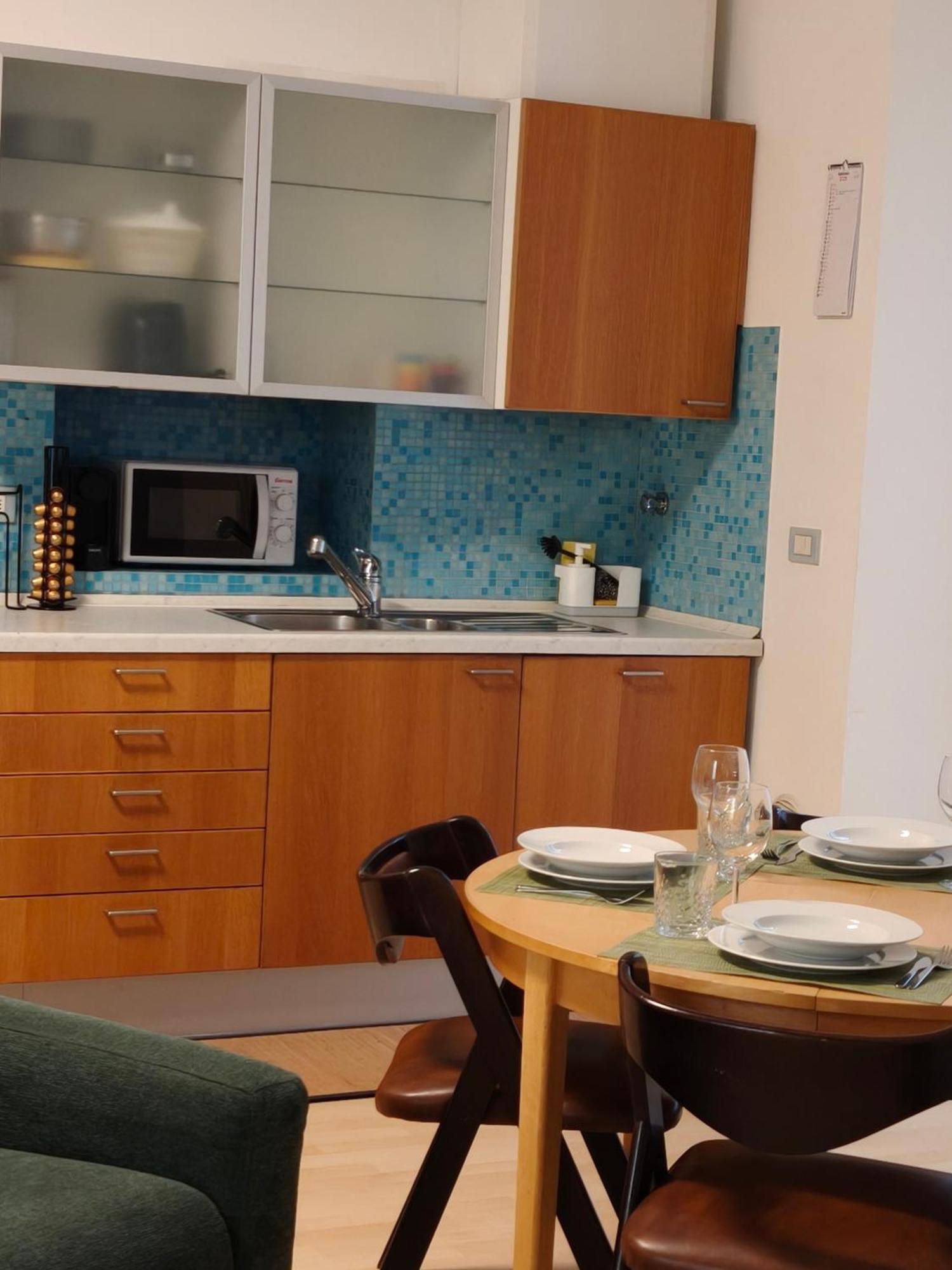 Center In Shopping And Living Area With Ac, Wifi, Steps From M1 And Airport And Fiera Link * Milan