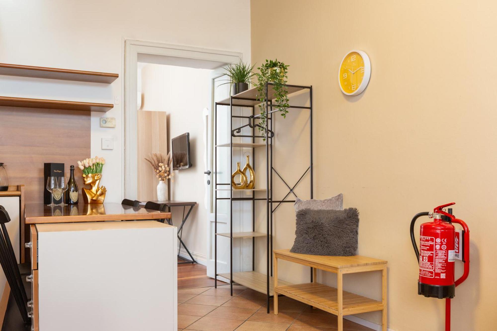 The Floral Haven - Near M3 Milan