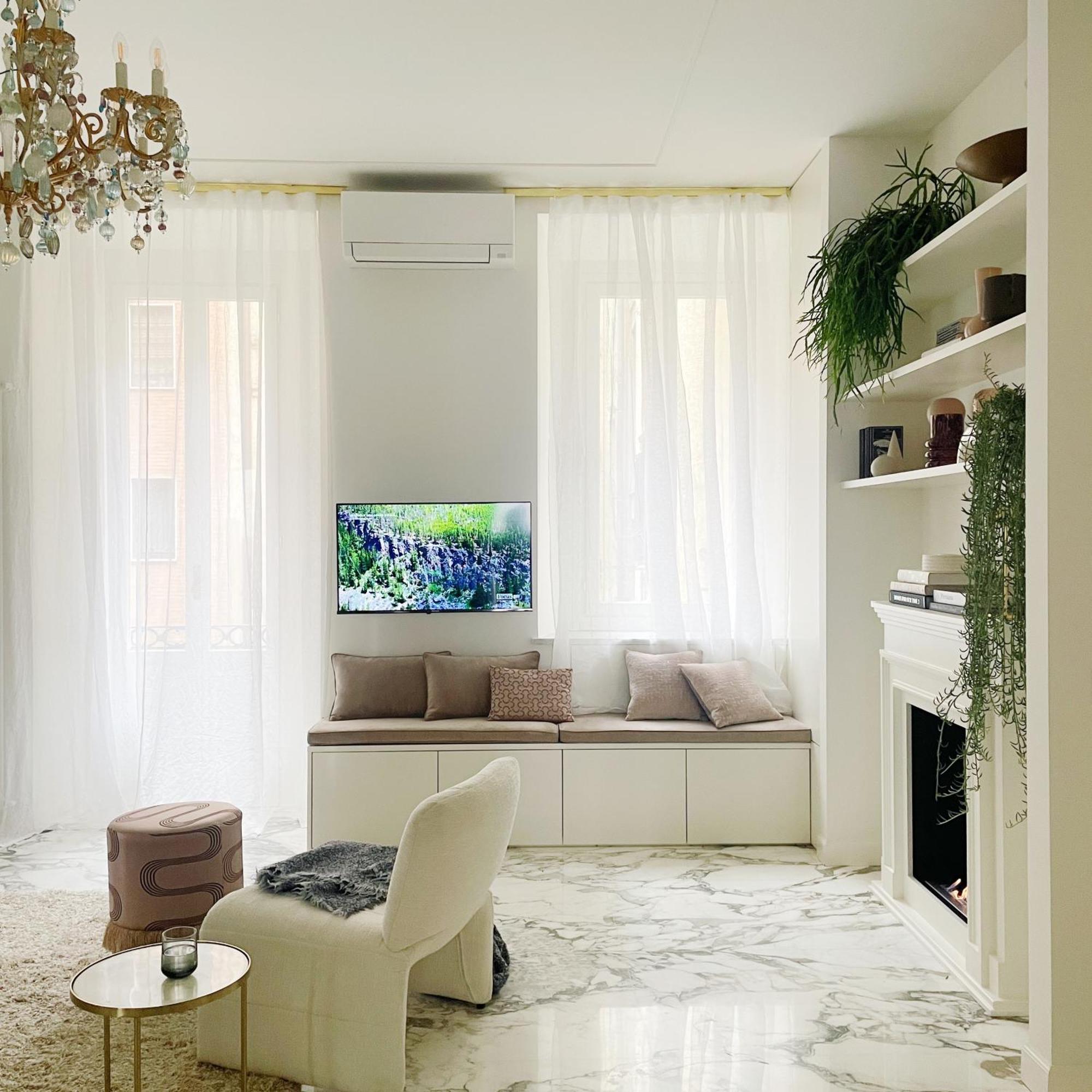 Apartment Romantic Porta Venezia - - Centro *