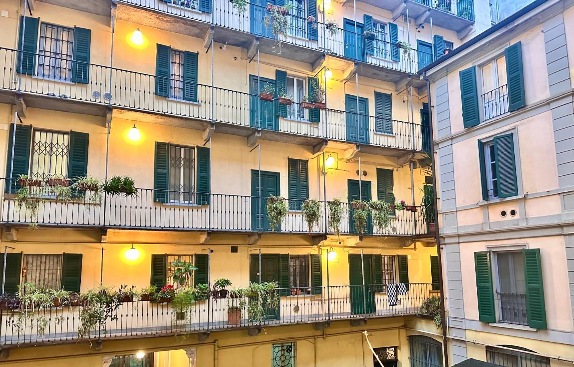 Apartment La Vie En Rouge - Porta Venezia