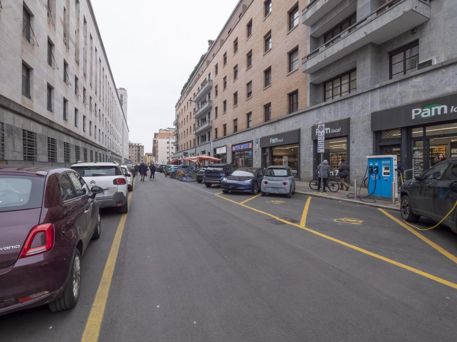 & Modern Porta Vittoria-duomo By Rentopolis Apartment Milan