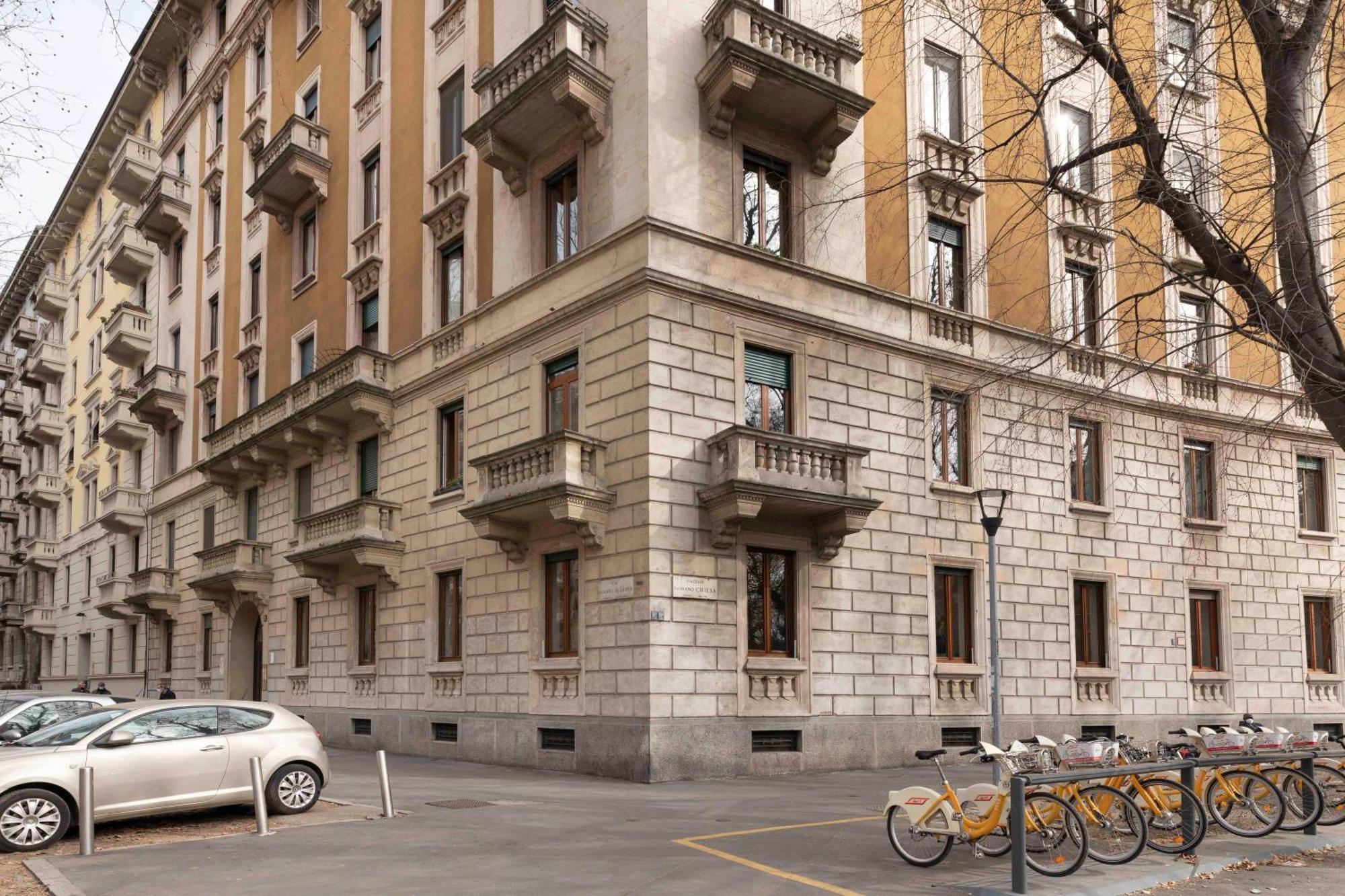 Santa Tecla Living Ruggero Di Lauria 2 Apartment Milan