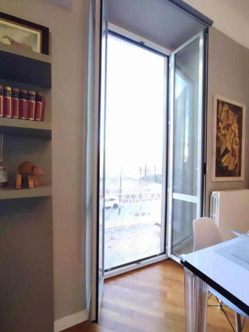Apartment Smart Sarpi Monolocale Milan