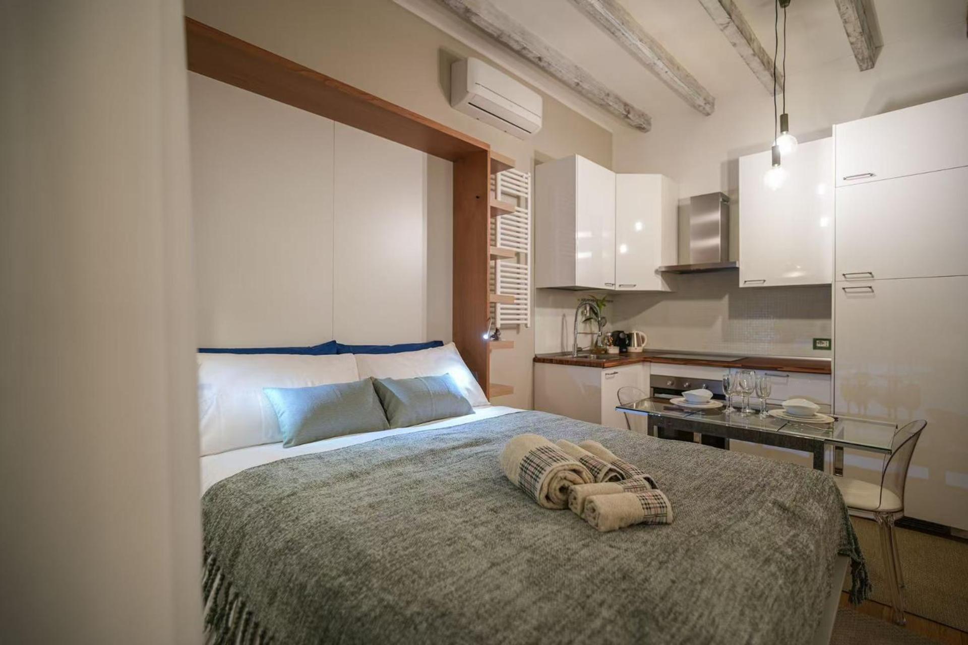 Apartment The Riverside Loft Milan
