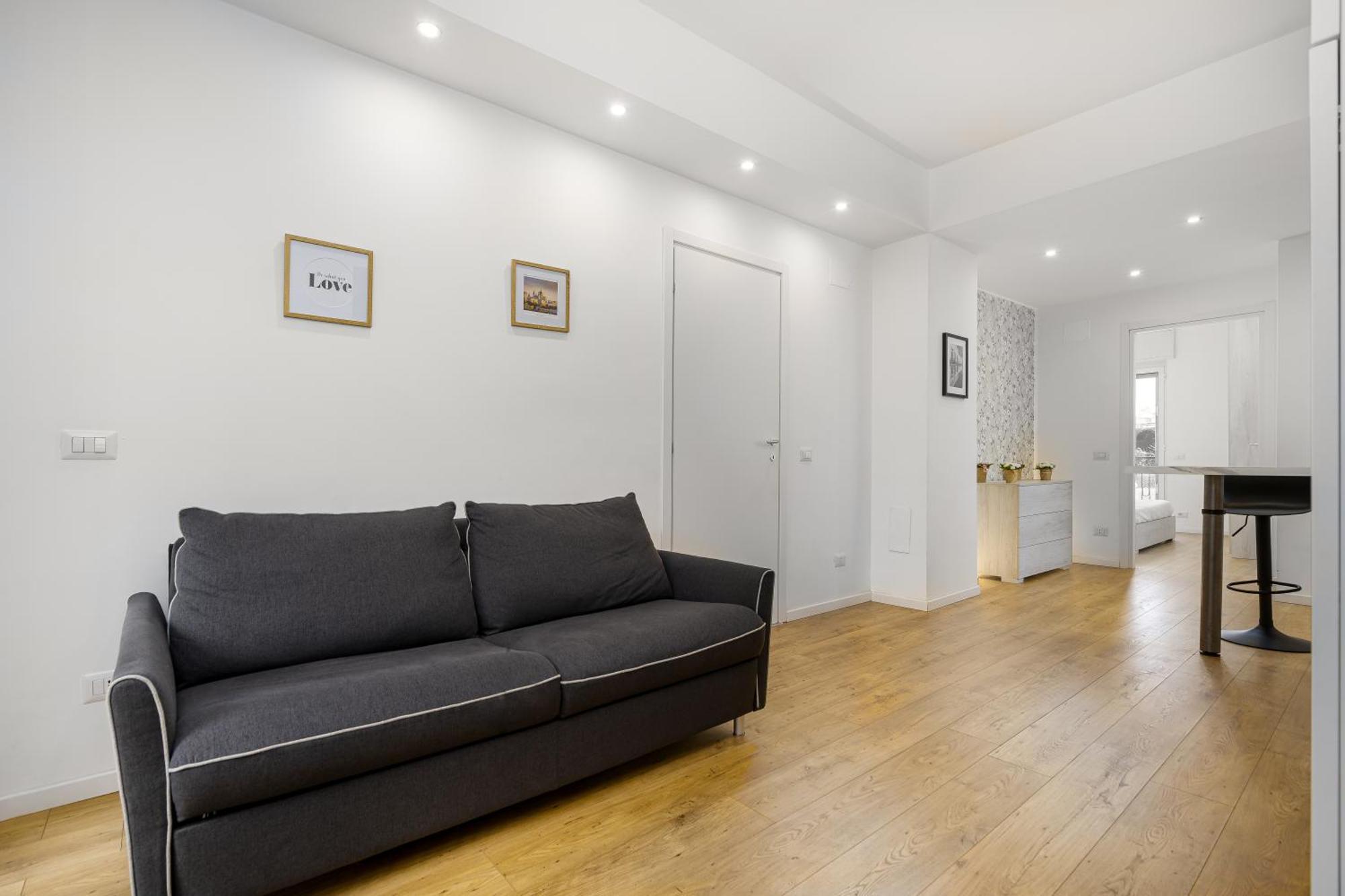 Ray 2 San Siro Apartment