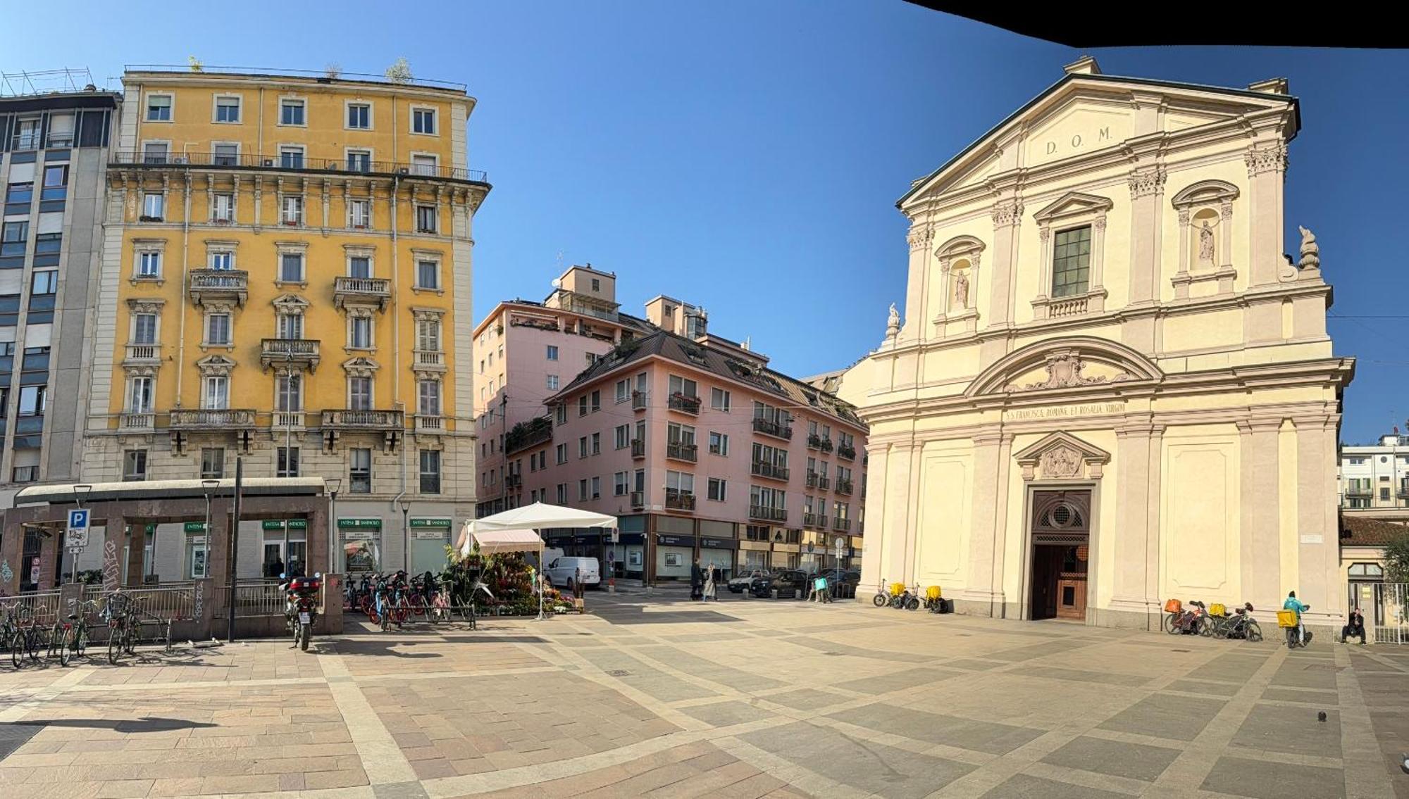 Romantic Porta Venezia - - Centro Apartment
