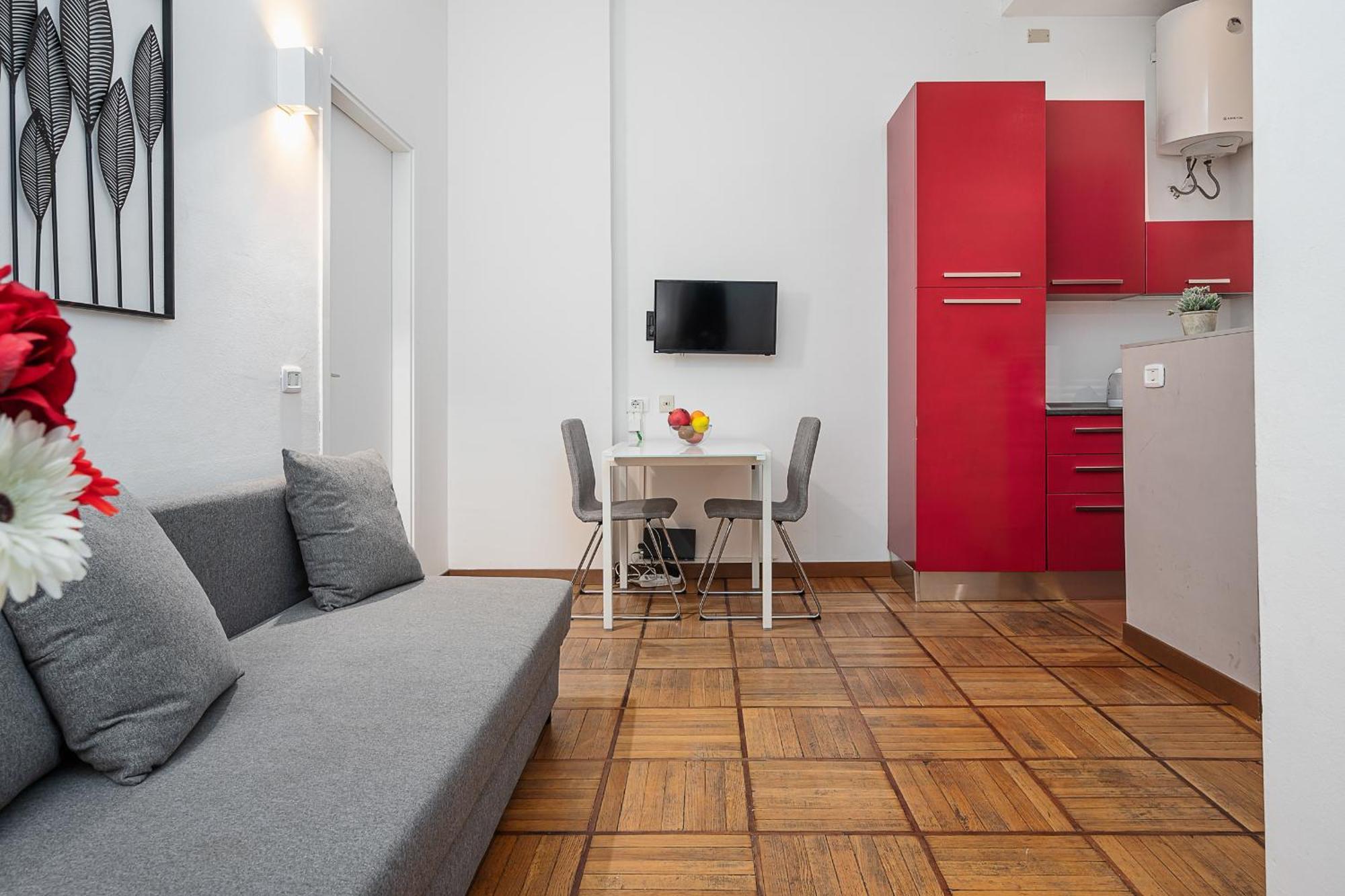 Classbnb - Two 400 Meters From The Duomo * Milan