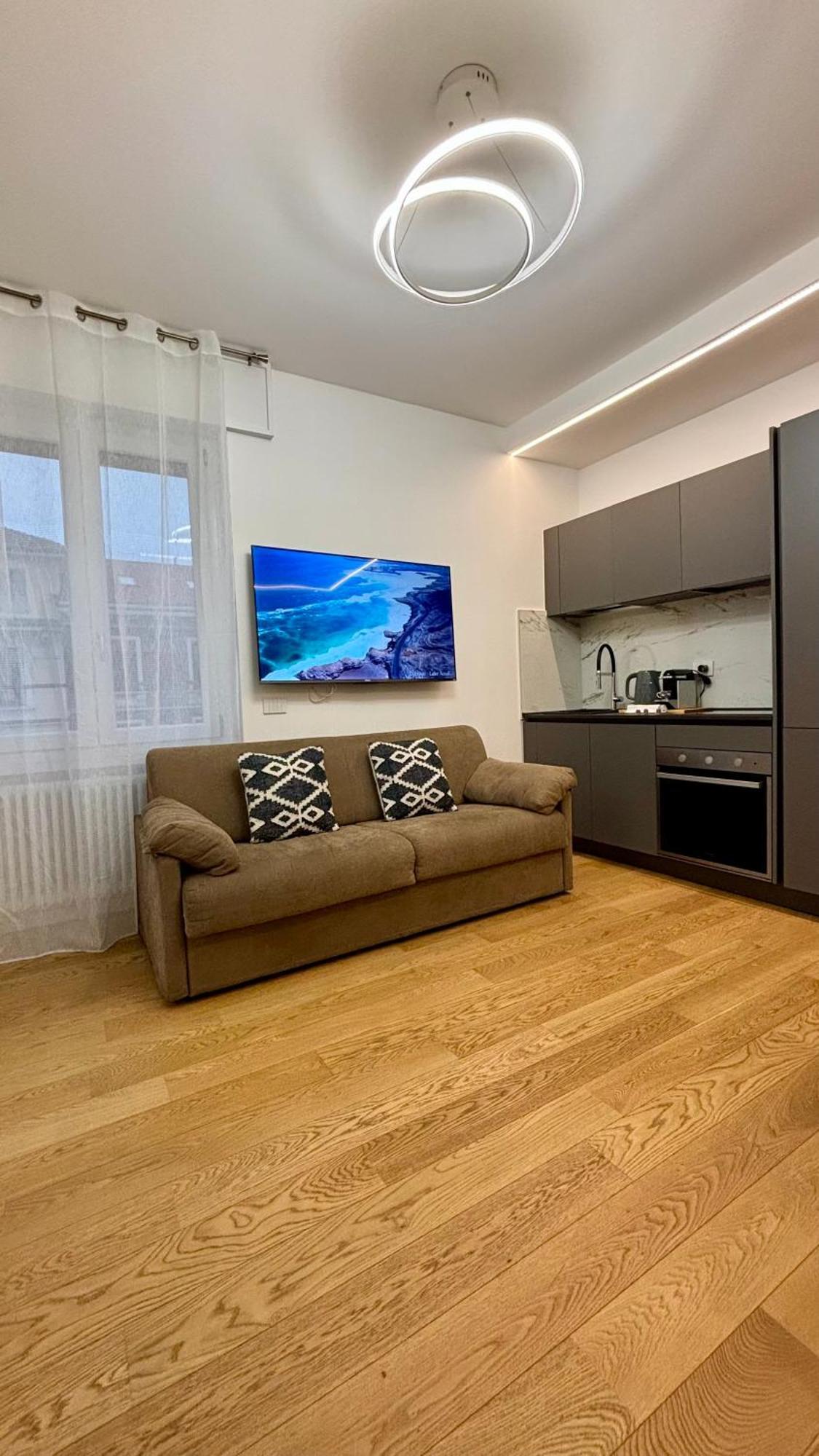 Modern - Sempione Apartment *
