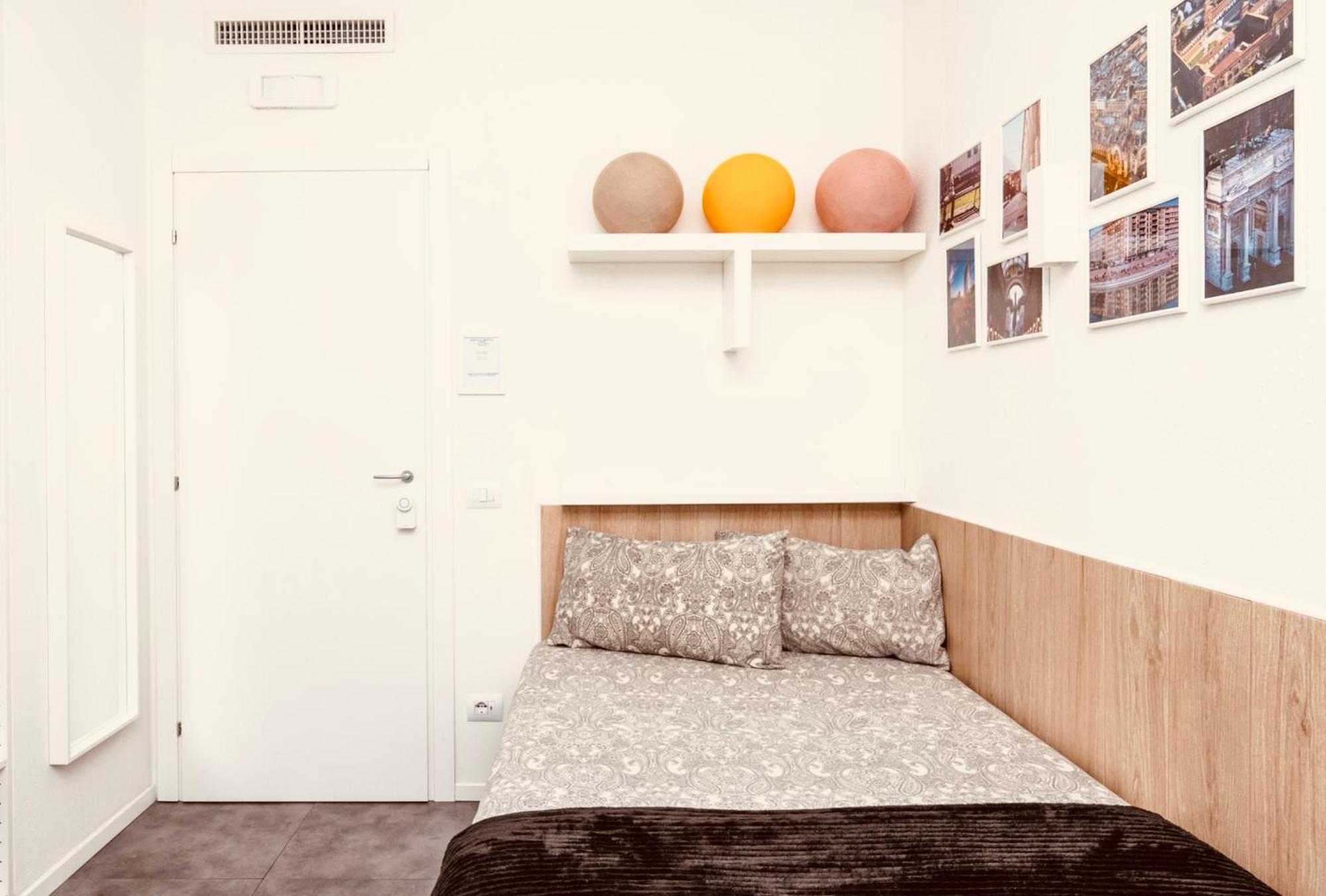 Bed & Breakfast Con Bagno Privato 01 *