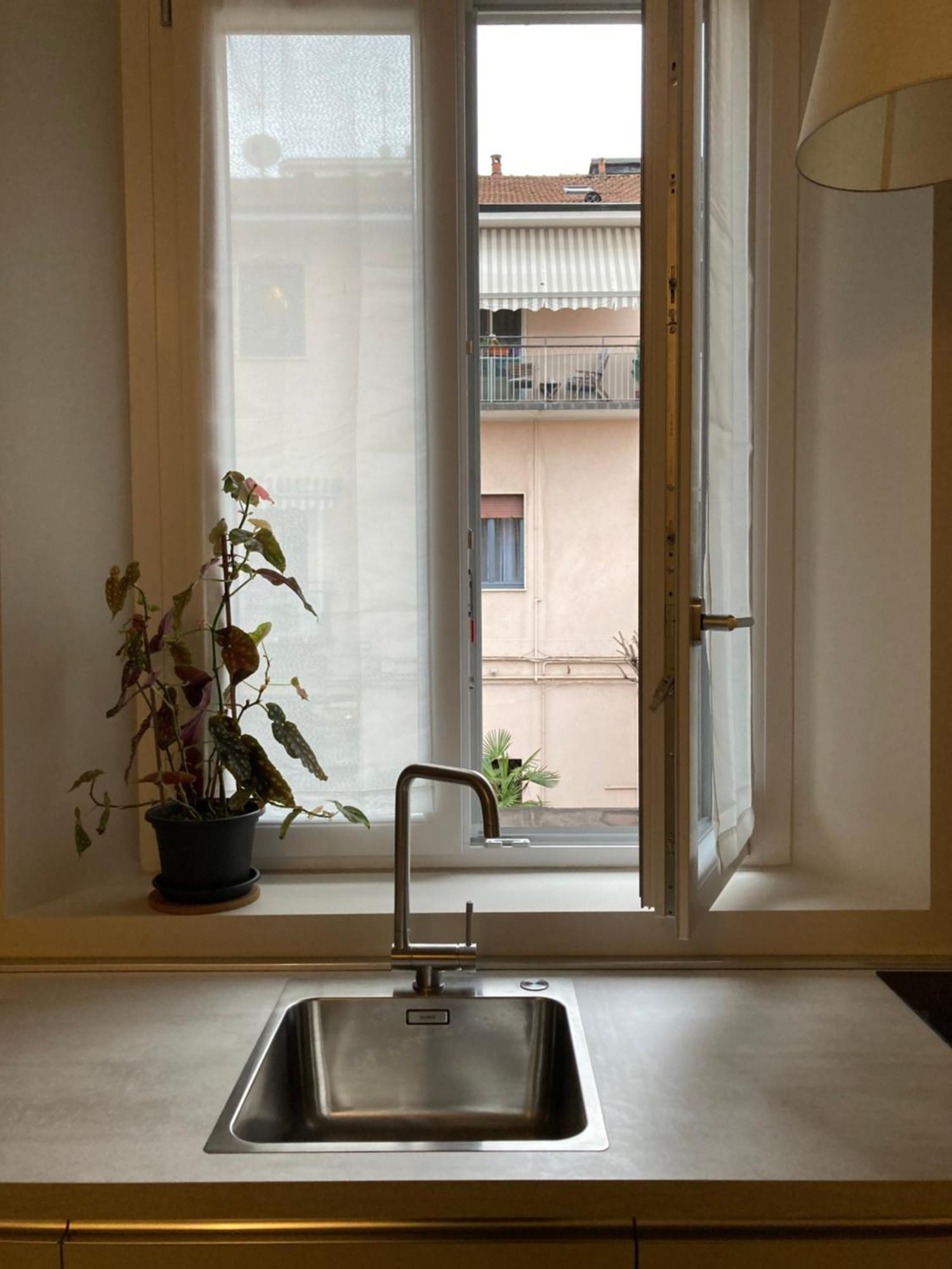 Newly Renovated Two-room * Milan
