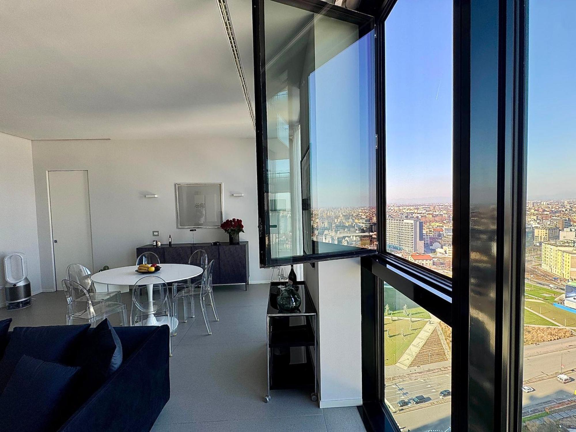 Apartment Solaria 18 Skyloft Milan