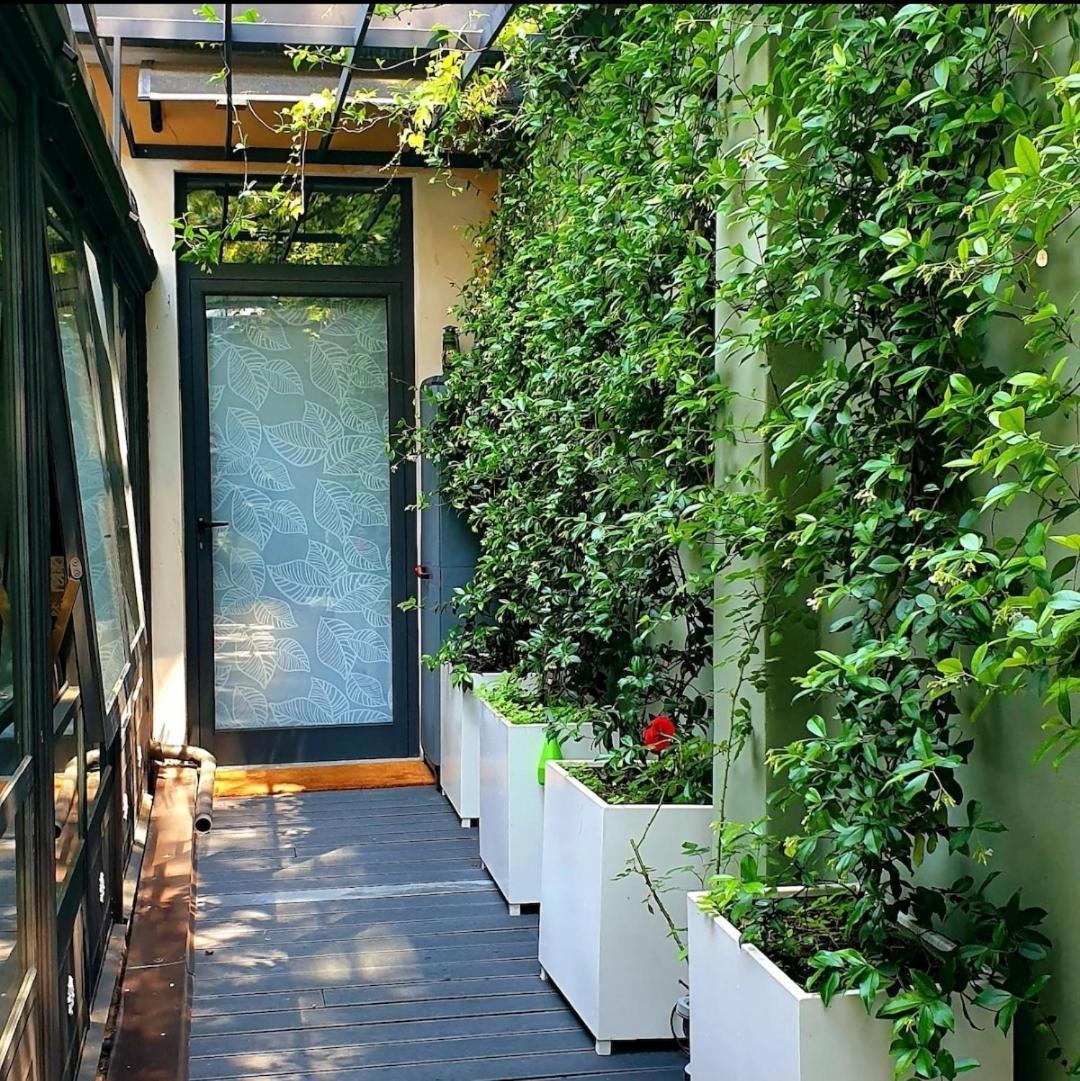 Jasmine Garden Apartment *