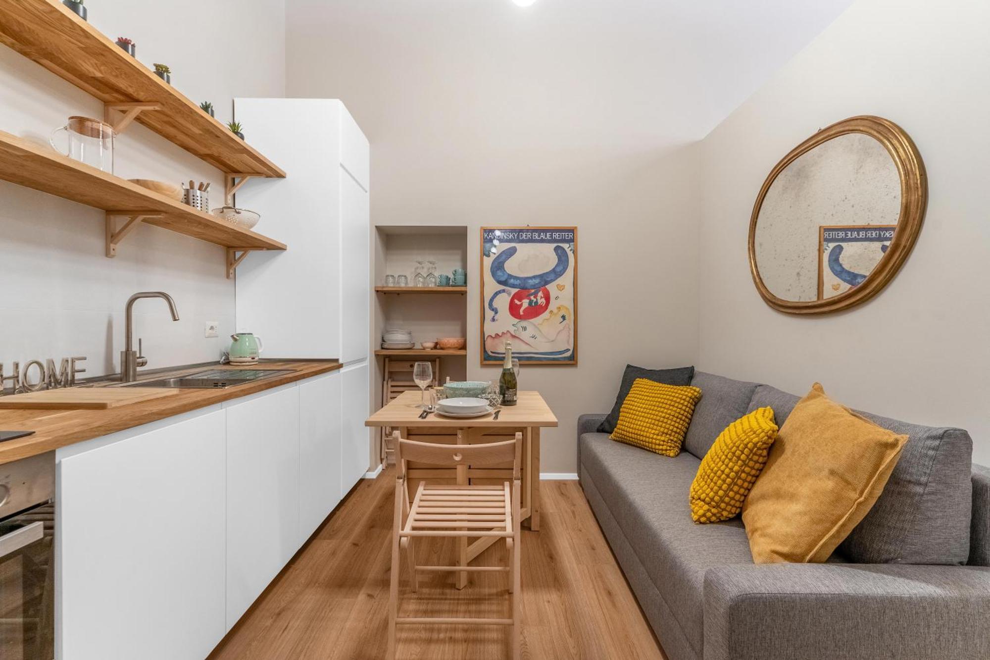 Apartment Cre12 - Loreto - Duomo - Design - Boho -chic Milan