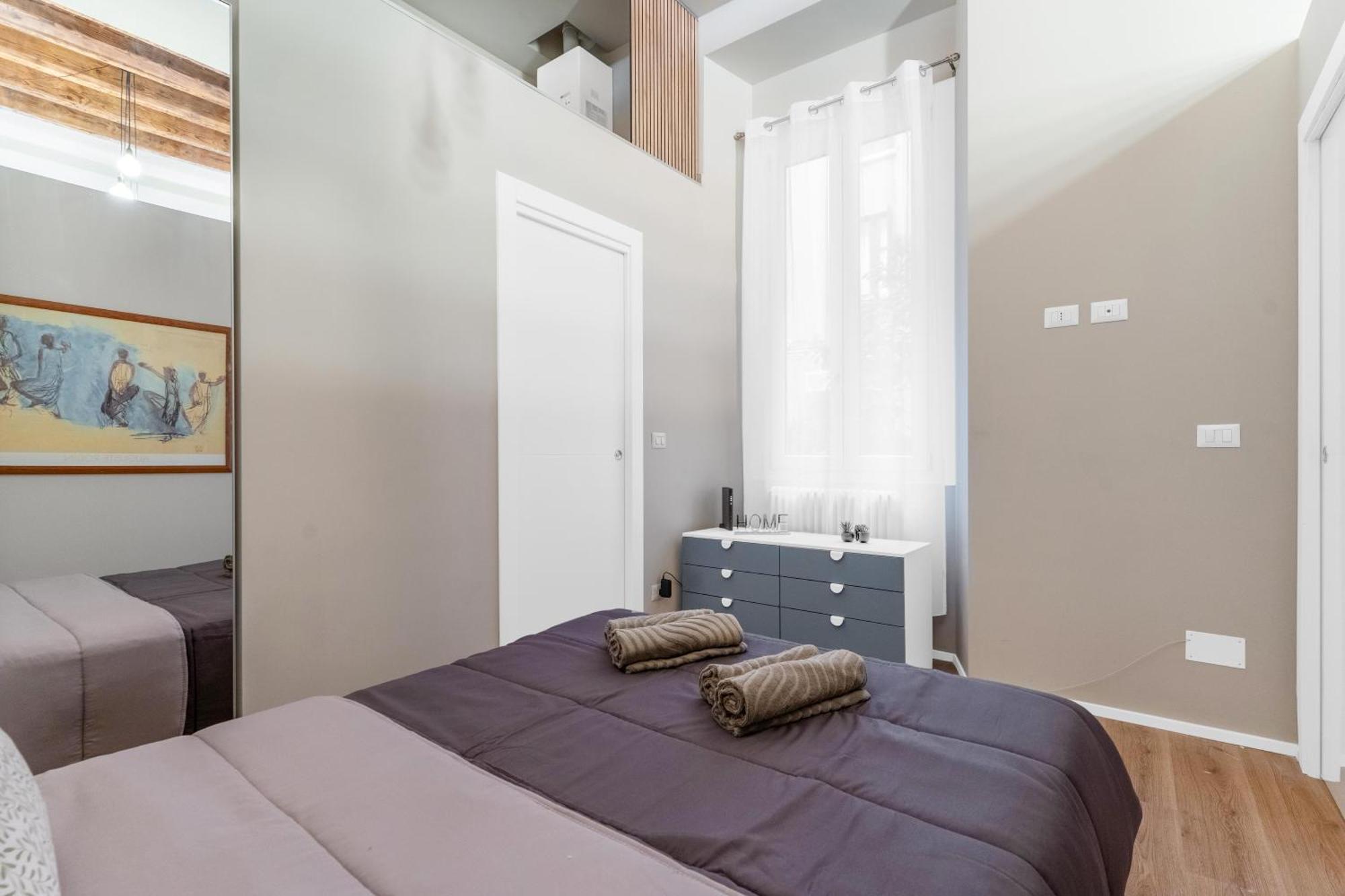 Cre12 - Loreto - Duomo - Design - Boho -chic Apartment Milan