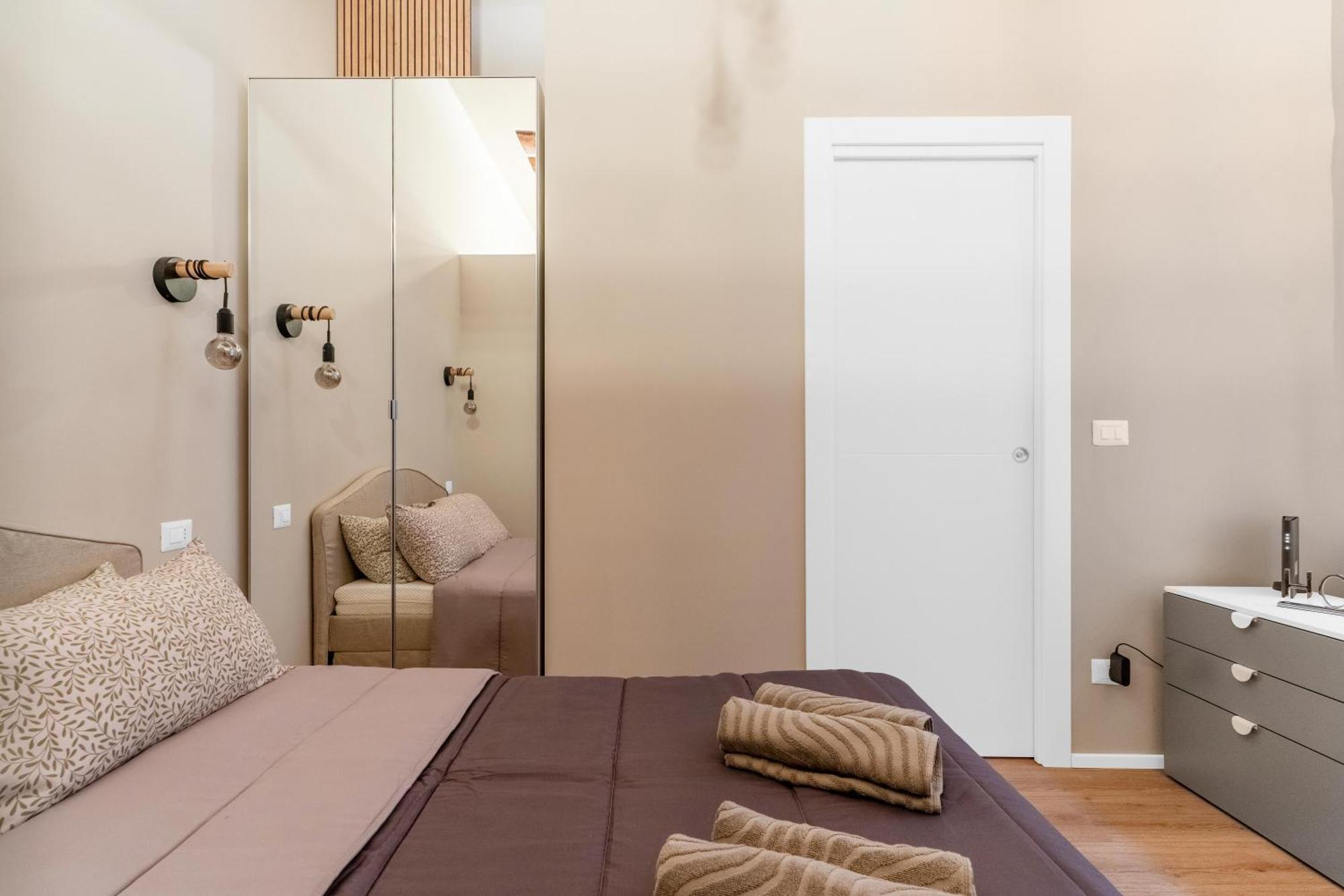 Apartment Cre12 - Loreto - Duomo - Design - Boho -chic Milan