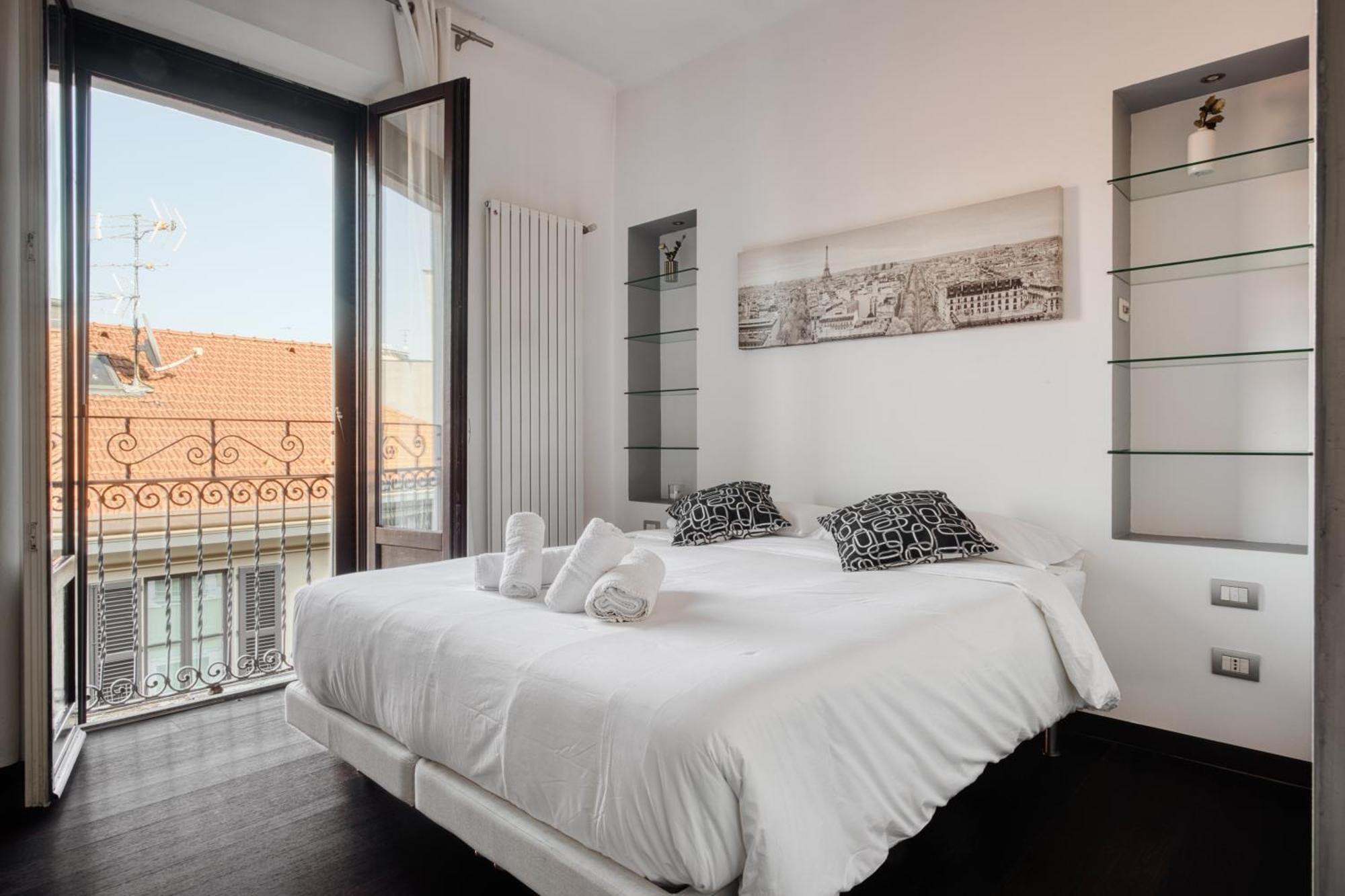 Stylish Top-floor Apt; Design Disctrict Milan