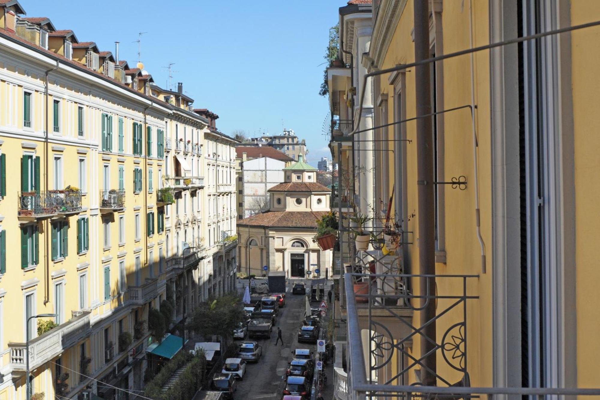 Lecco Apartment Milan
