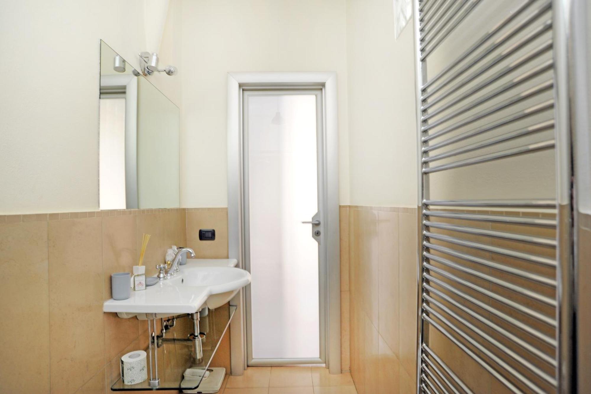 Lecco Apartment Milan