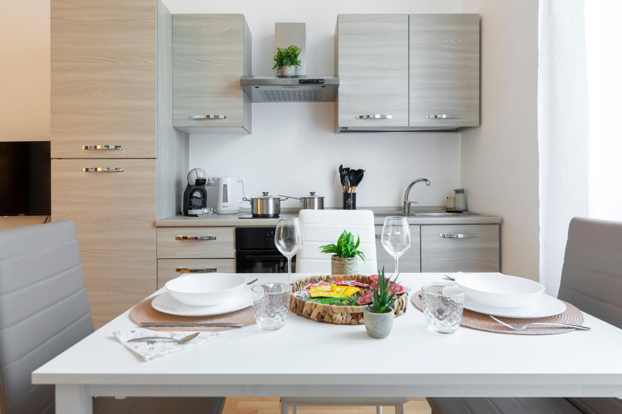 Casa 500 Family & Friends - M3 10 Minutes To Duomo * Milan