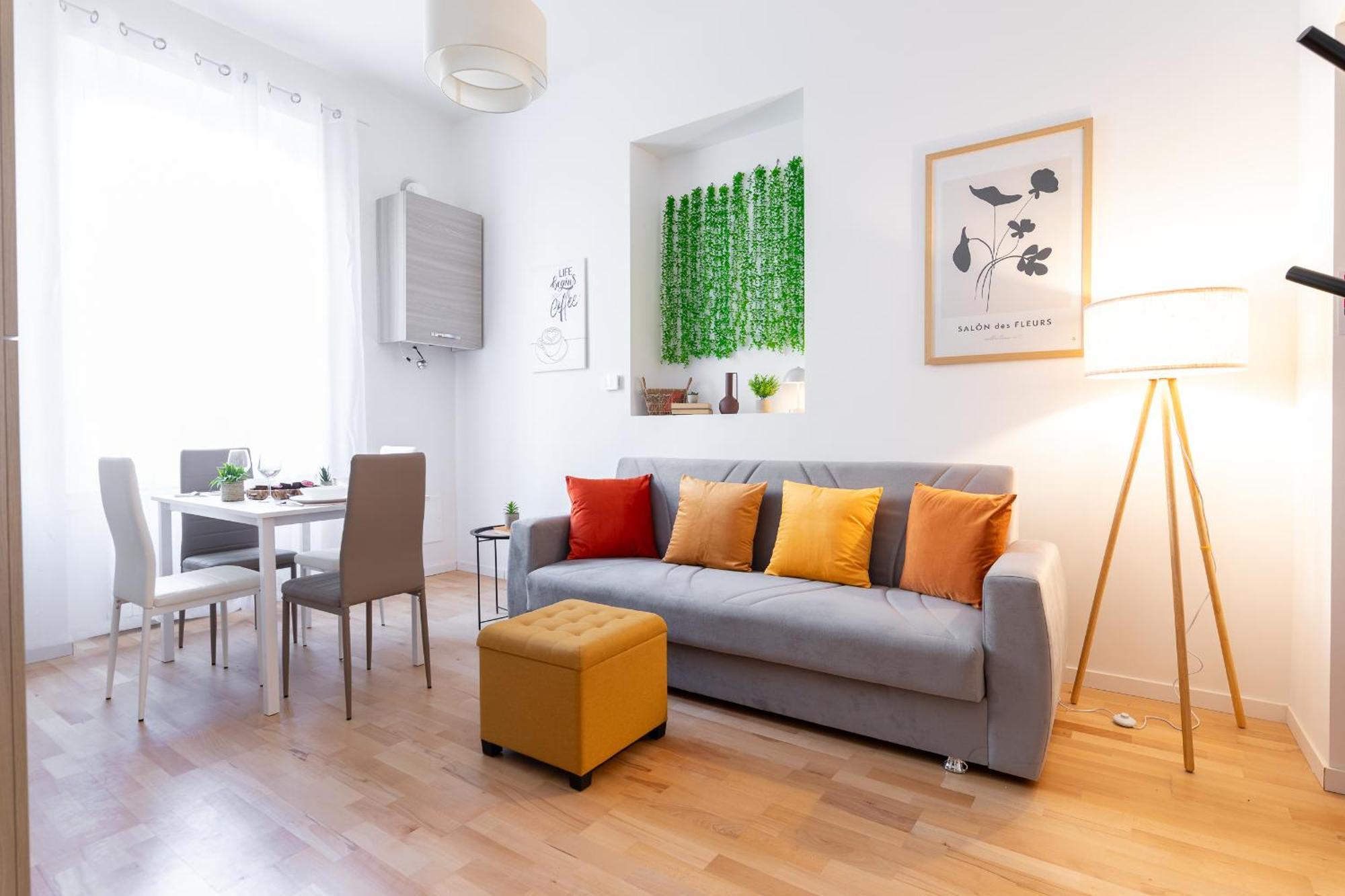Casa 500 Family & Friends - M3 10 Minutes To Duomo Apartment Milan