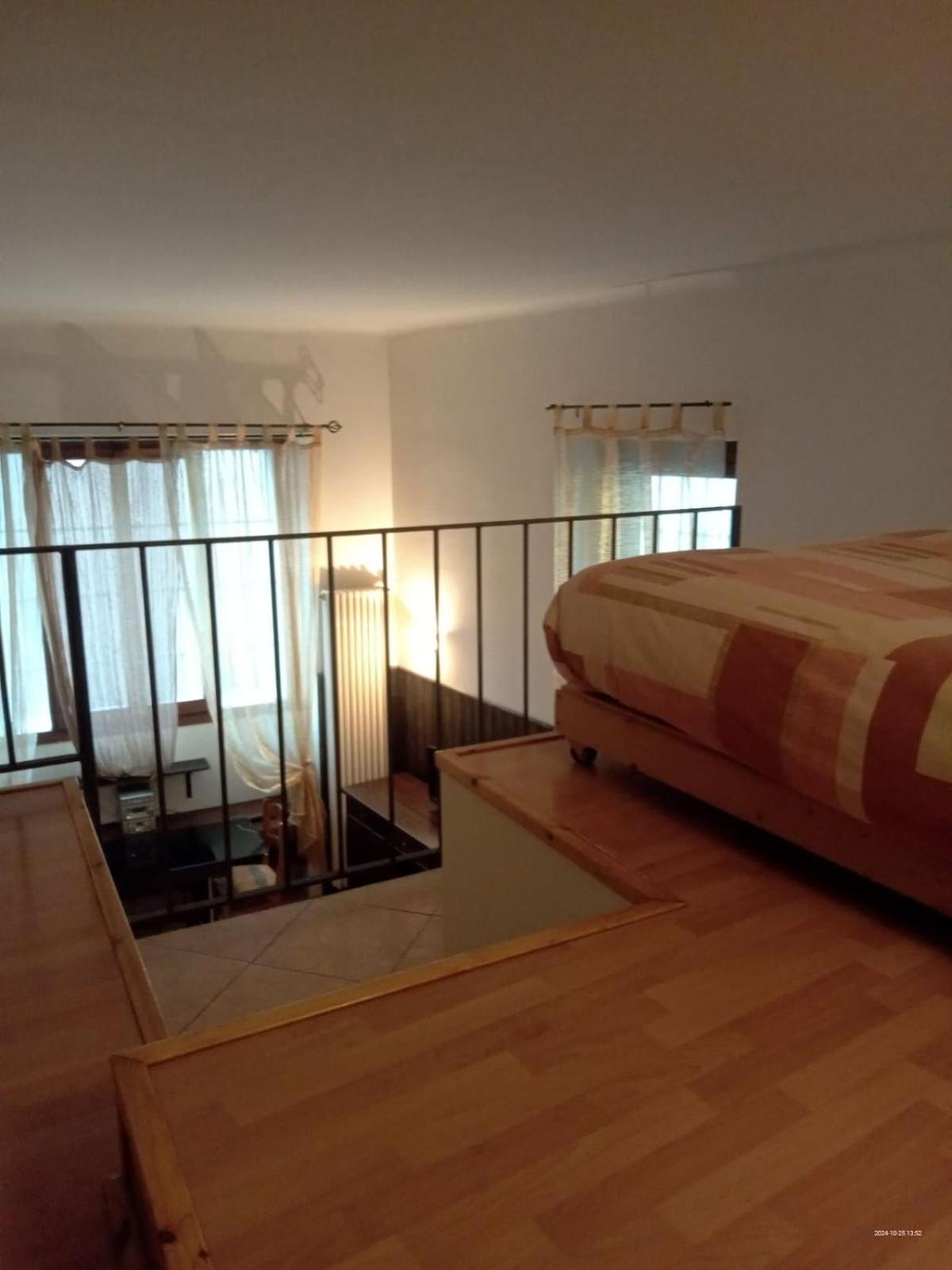Open Space Measuring 40 Meters Apartment Milan