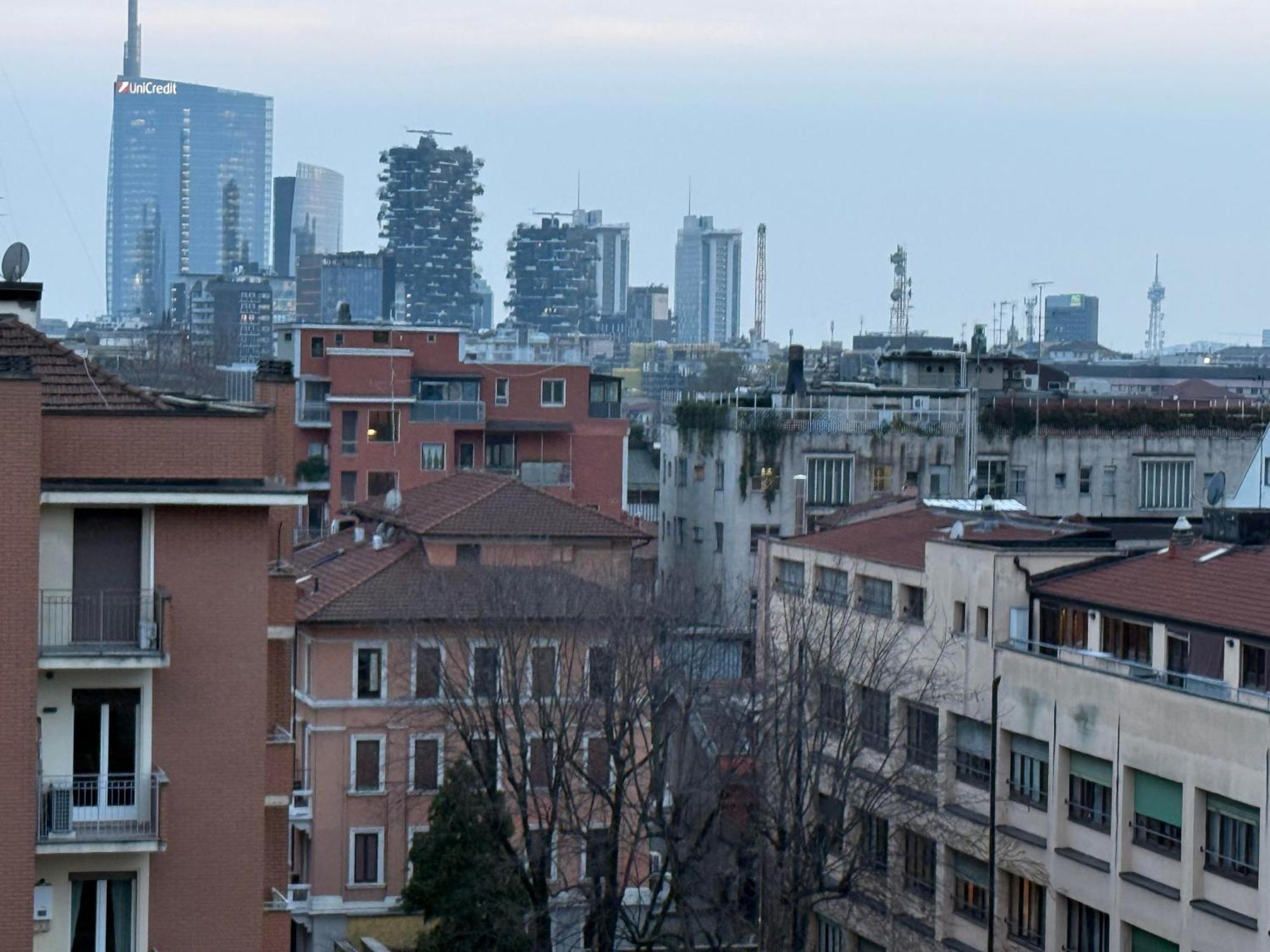 Angera Apartment Milan