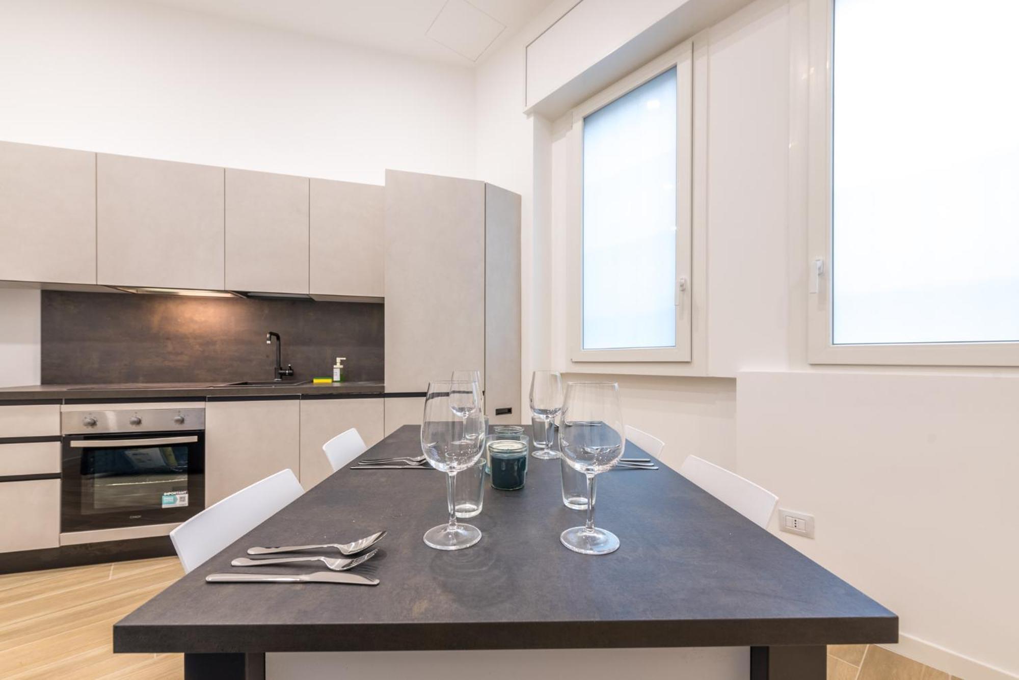 Apartment Guest Planet - Fondazione Prada's Two Milan