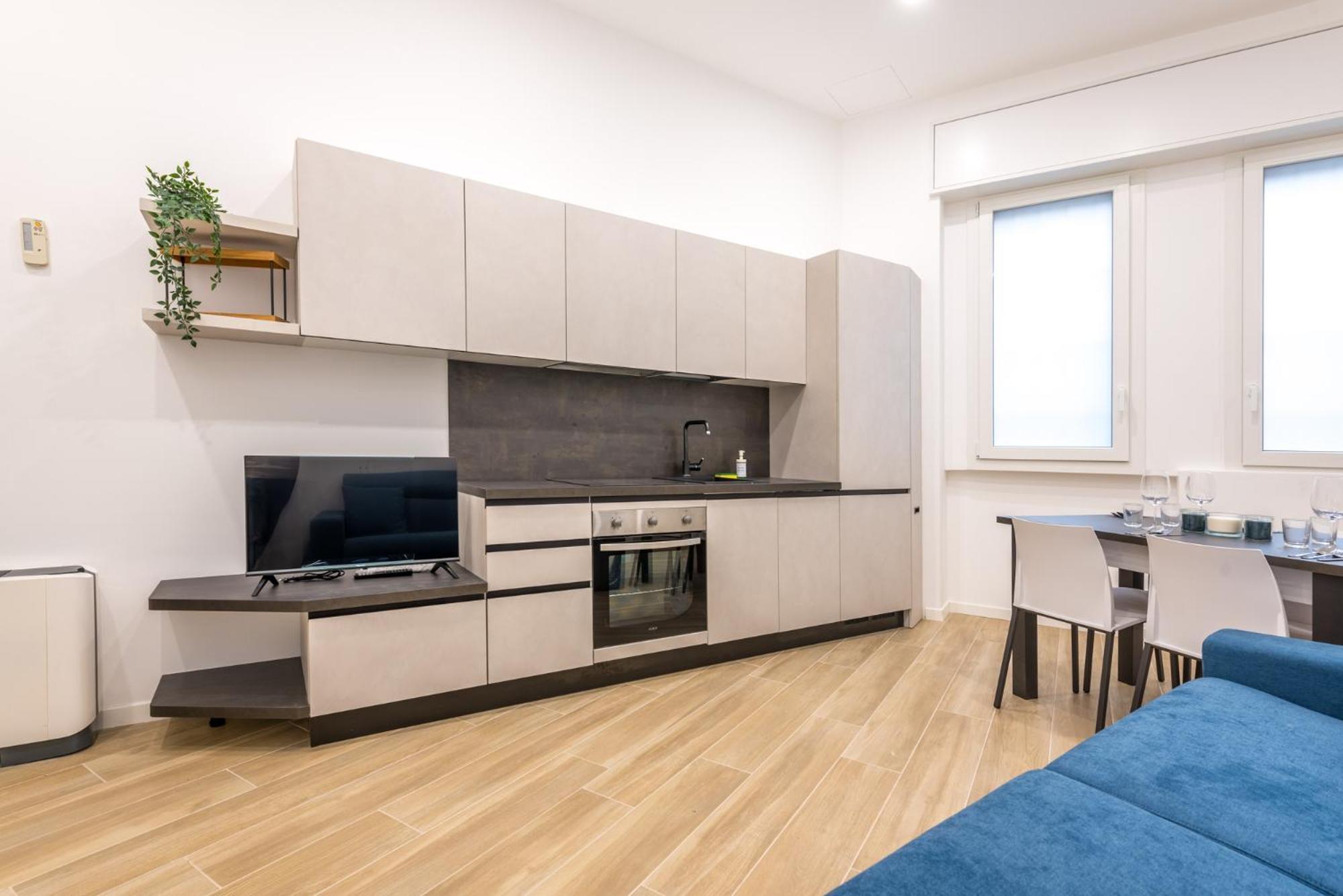 Guest Planet - Fondazione Prada's Two Apartment *