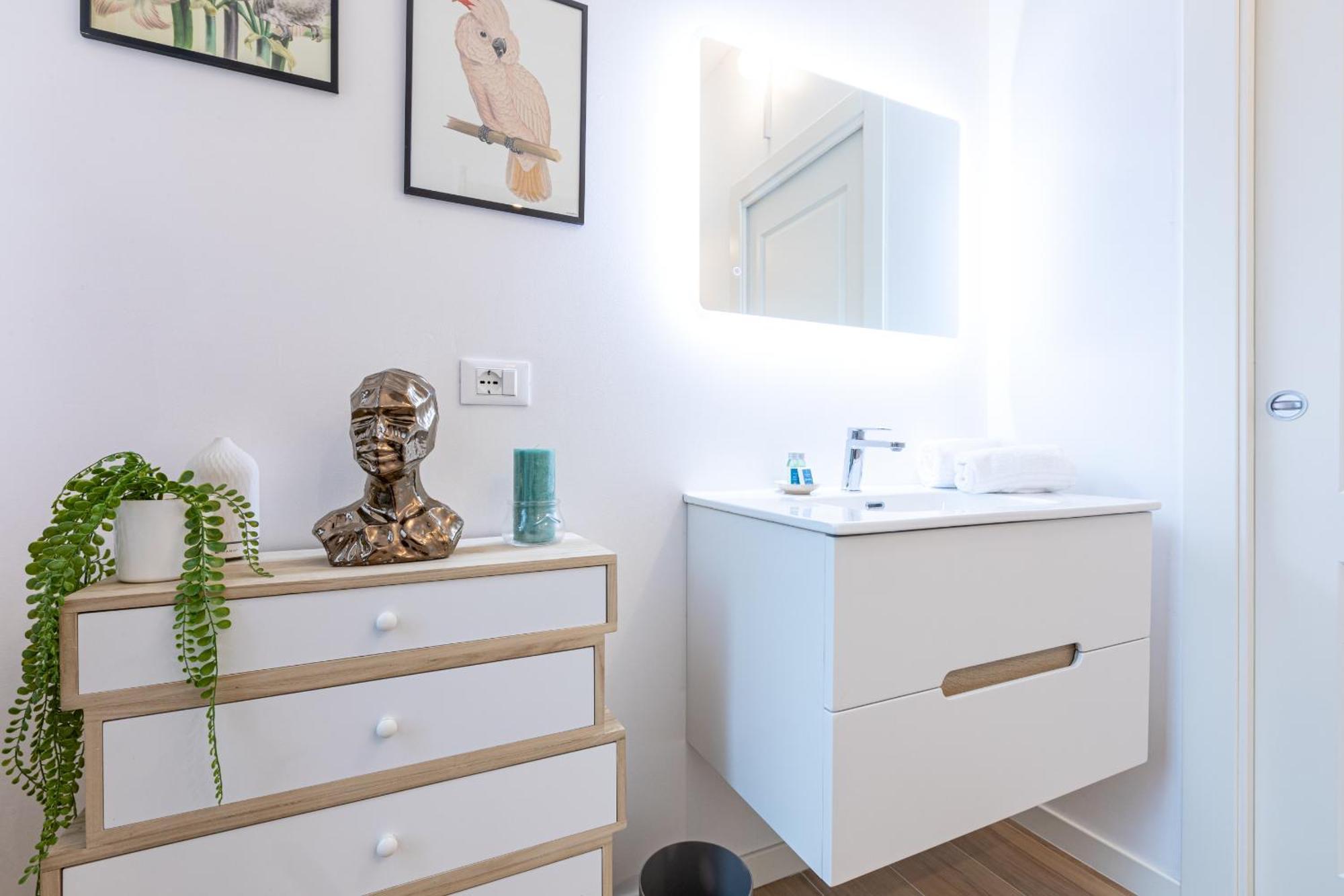 Fondazione Prada Exclusive With Balcony - Collection Apartment