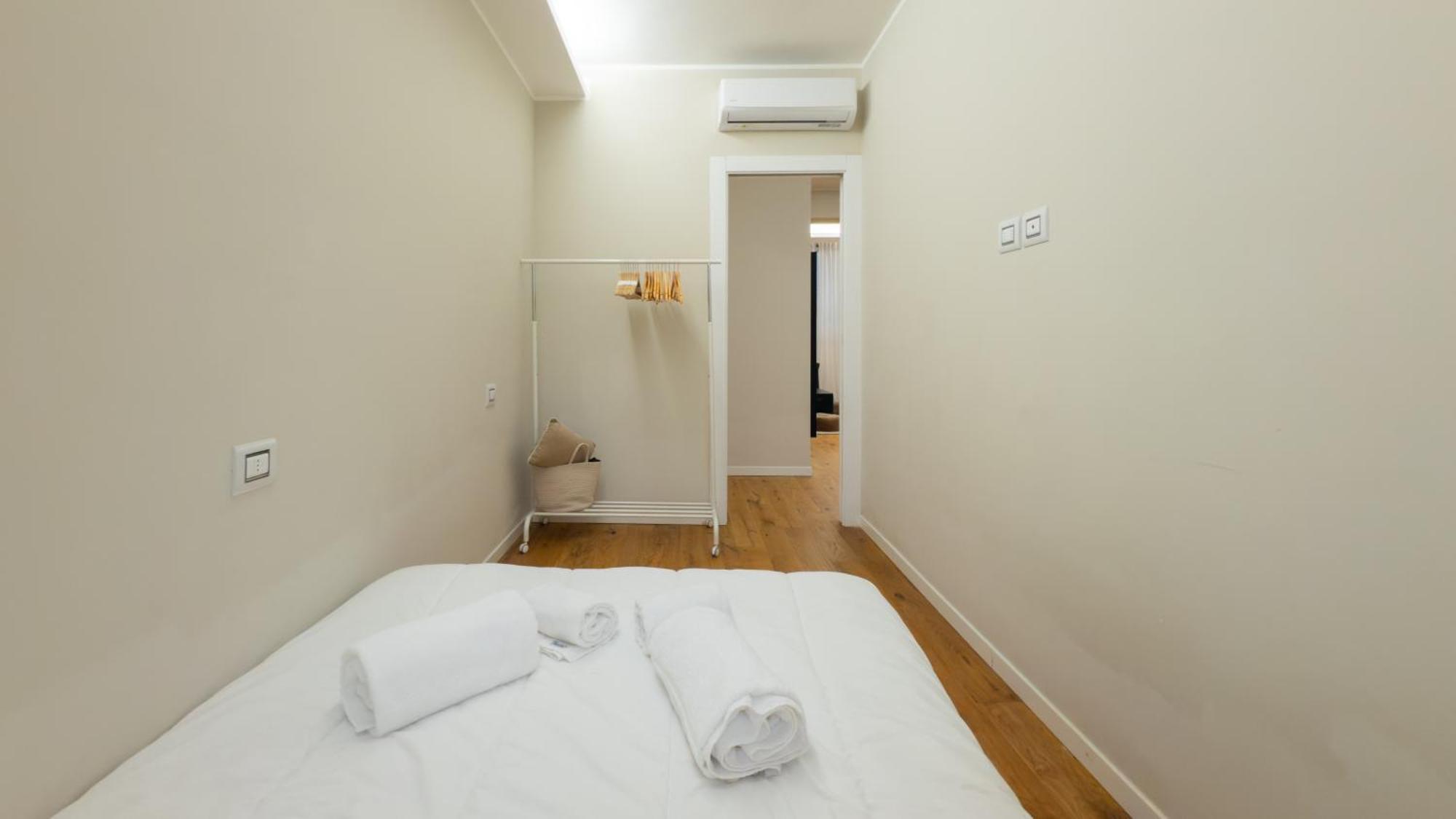 Ideal Rent - De Sanctis 61