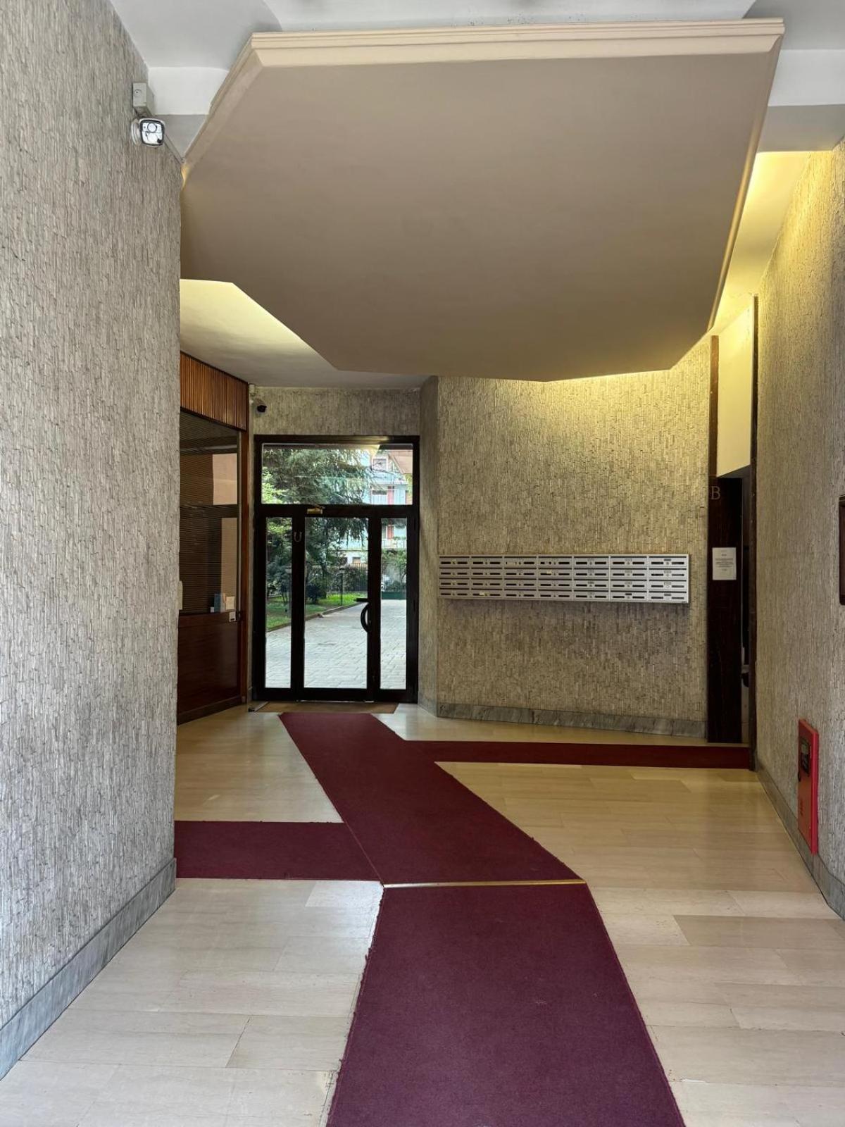 Guest house Elegant Close To The Center