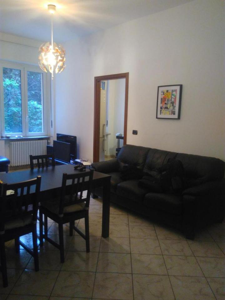 Guest house Elegant Close To The Center