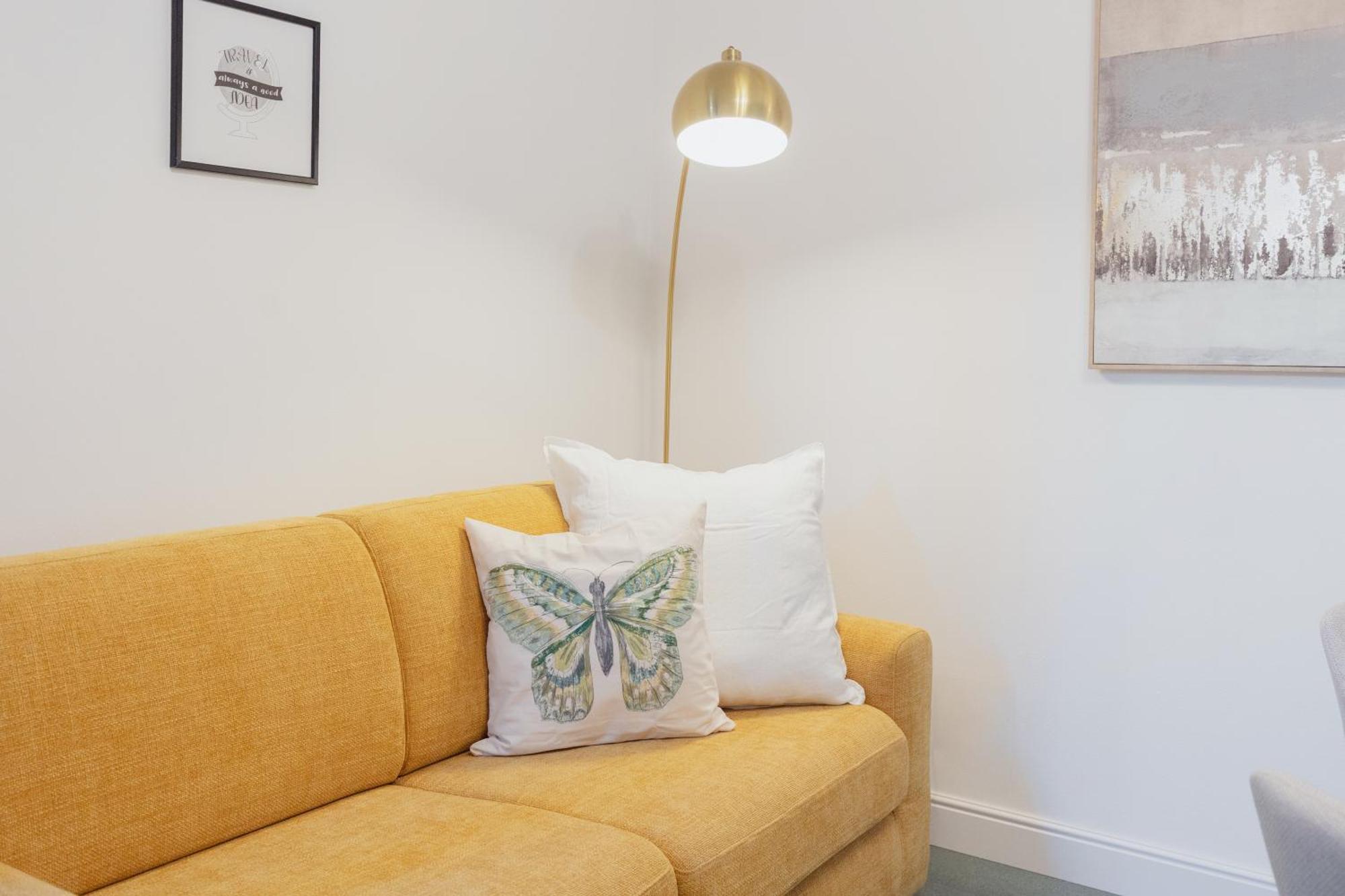 Gohost - Stylish And Charming Flat Between Navigli And Duomo Apartment Milan
