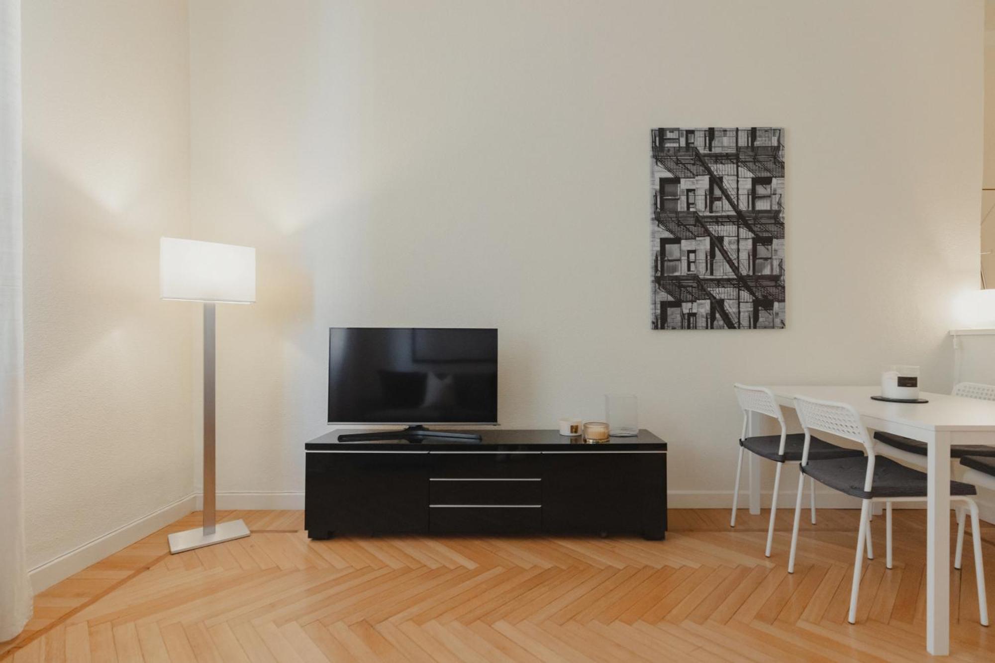 Gohost - Quiet, Bright & Stylish Flat In The Heart Of *