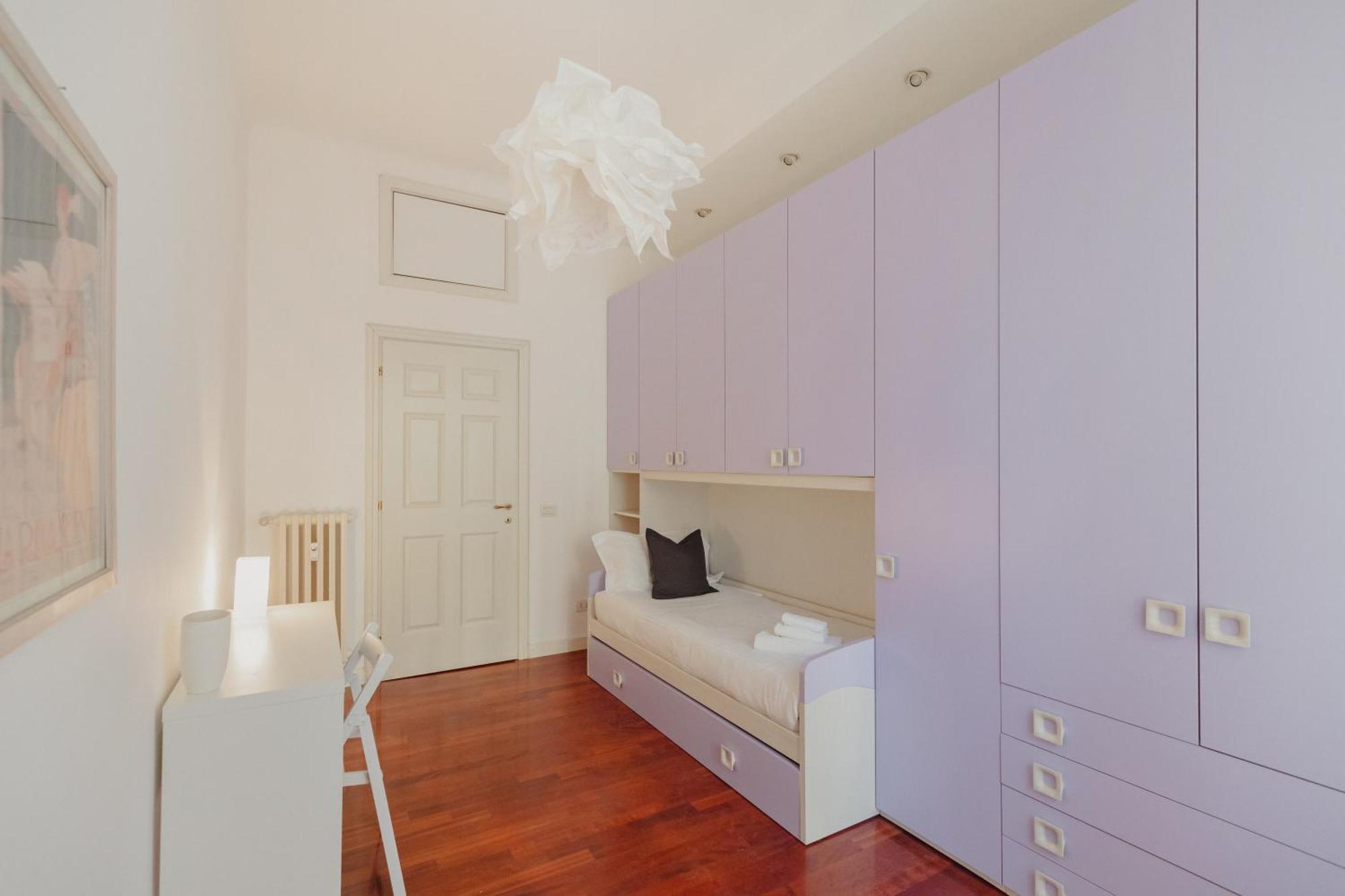 Gohost - Quiet, Bright & Stylish Flat In The Heart Of Apartment *