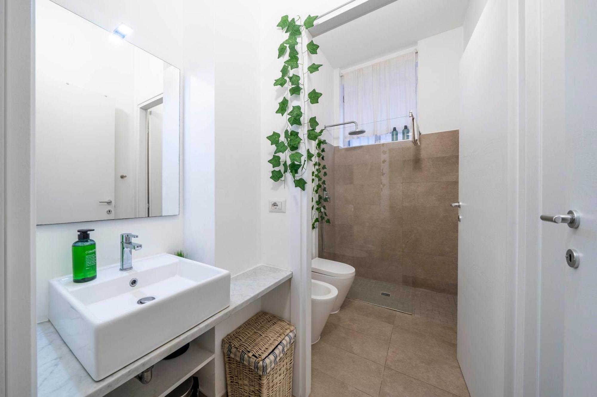 Duomo 10 Min - Spacious In The Heart Of - Wifi * Milan