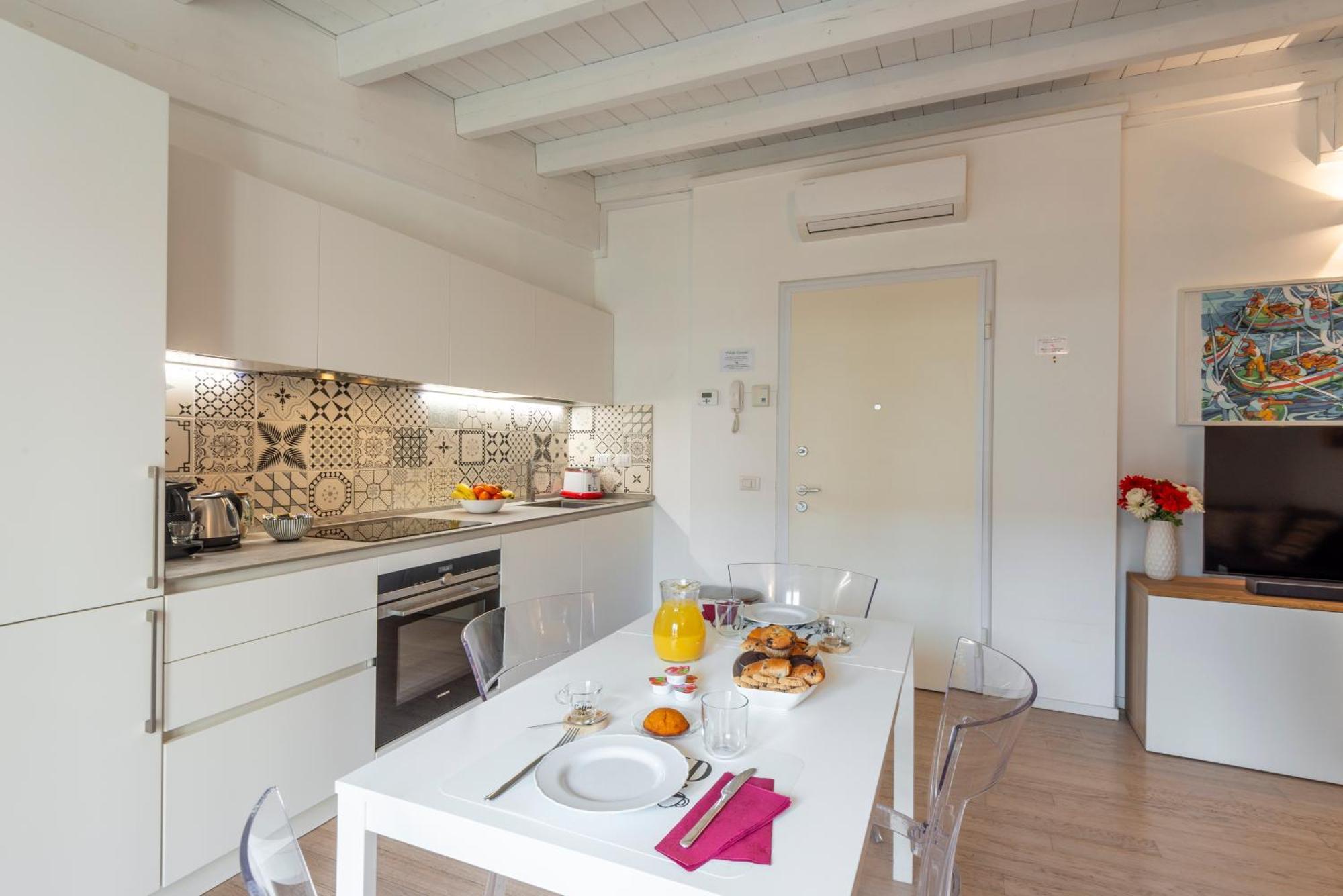 Apartment Umbria, 120 - Accogliente E Ben Collegato Milan